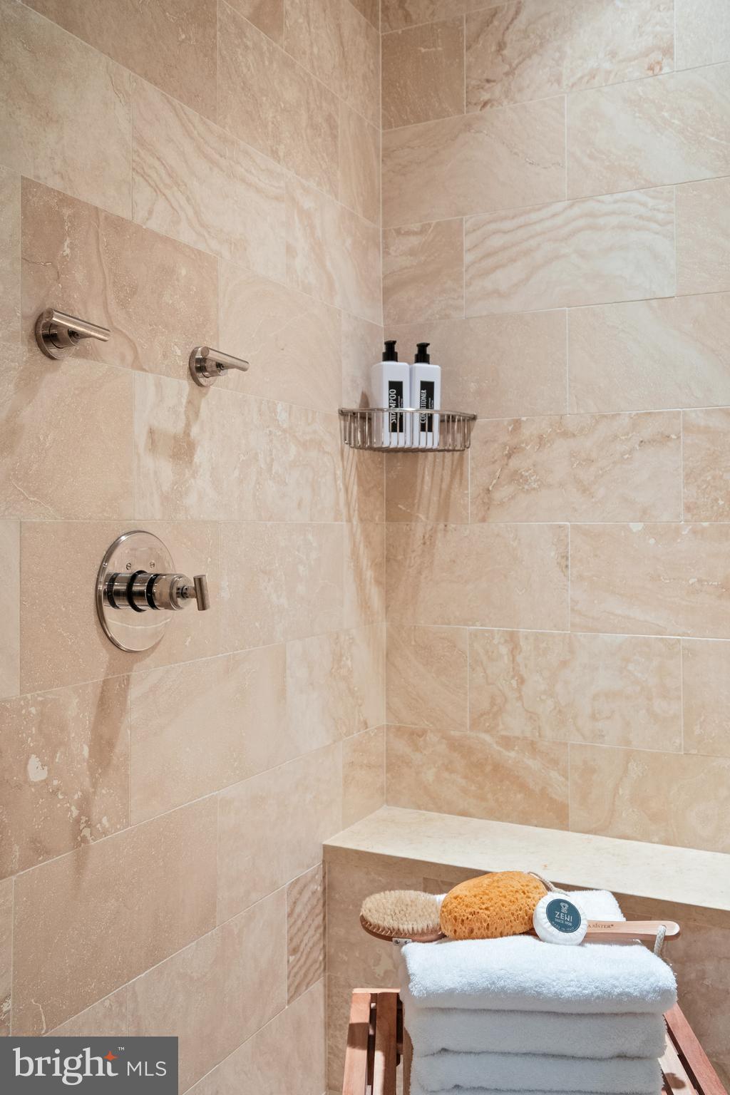 RESTON TOWN CENTER - Residential