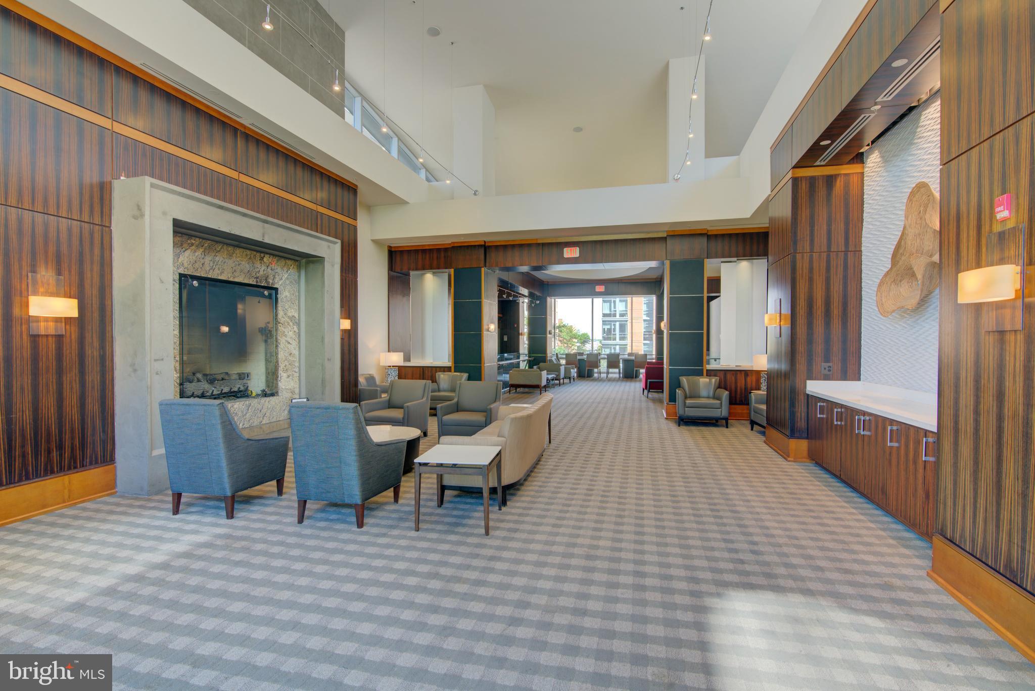 RESTON TOWN CENTER - Residential