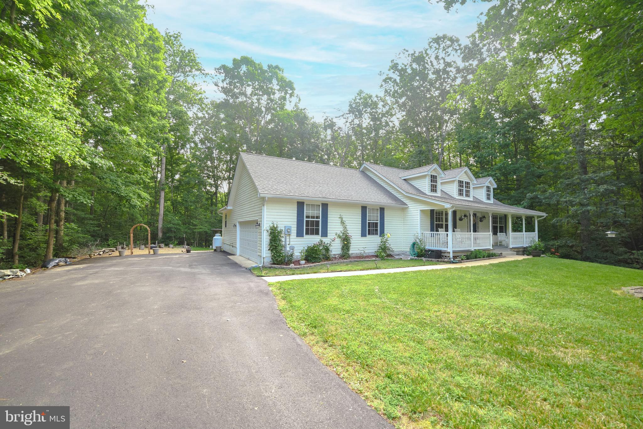 HILTON RIDGE ESTATES - Residential