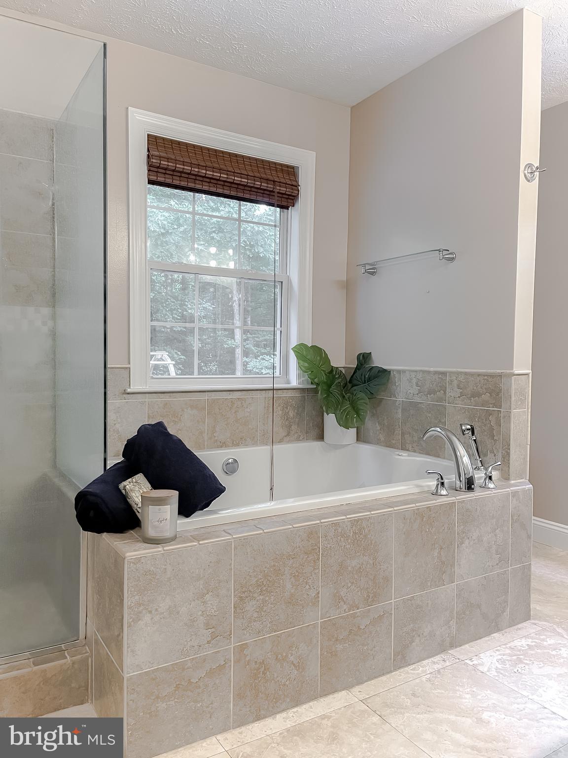 HILTON RIDGE ESTATES - Residential