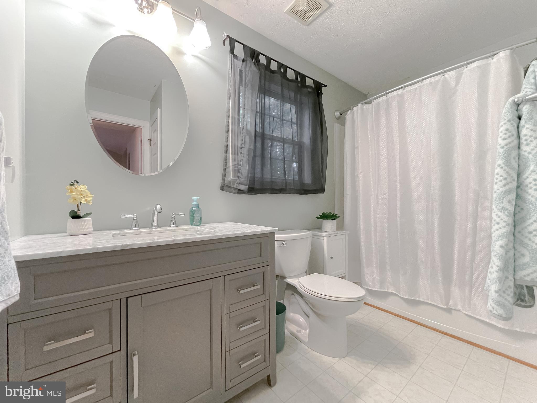 HILTON RIDGE ESTATES - Residential