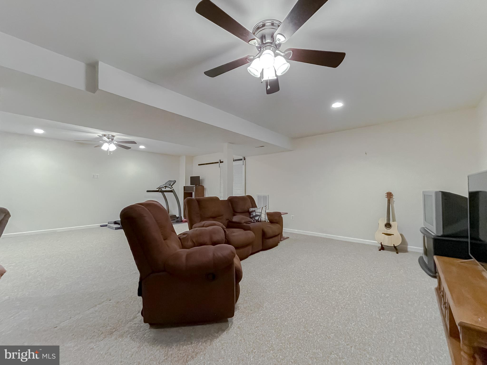 HILTON RIDGE ESTATES - Residential