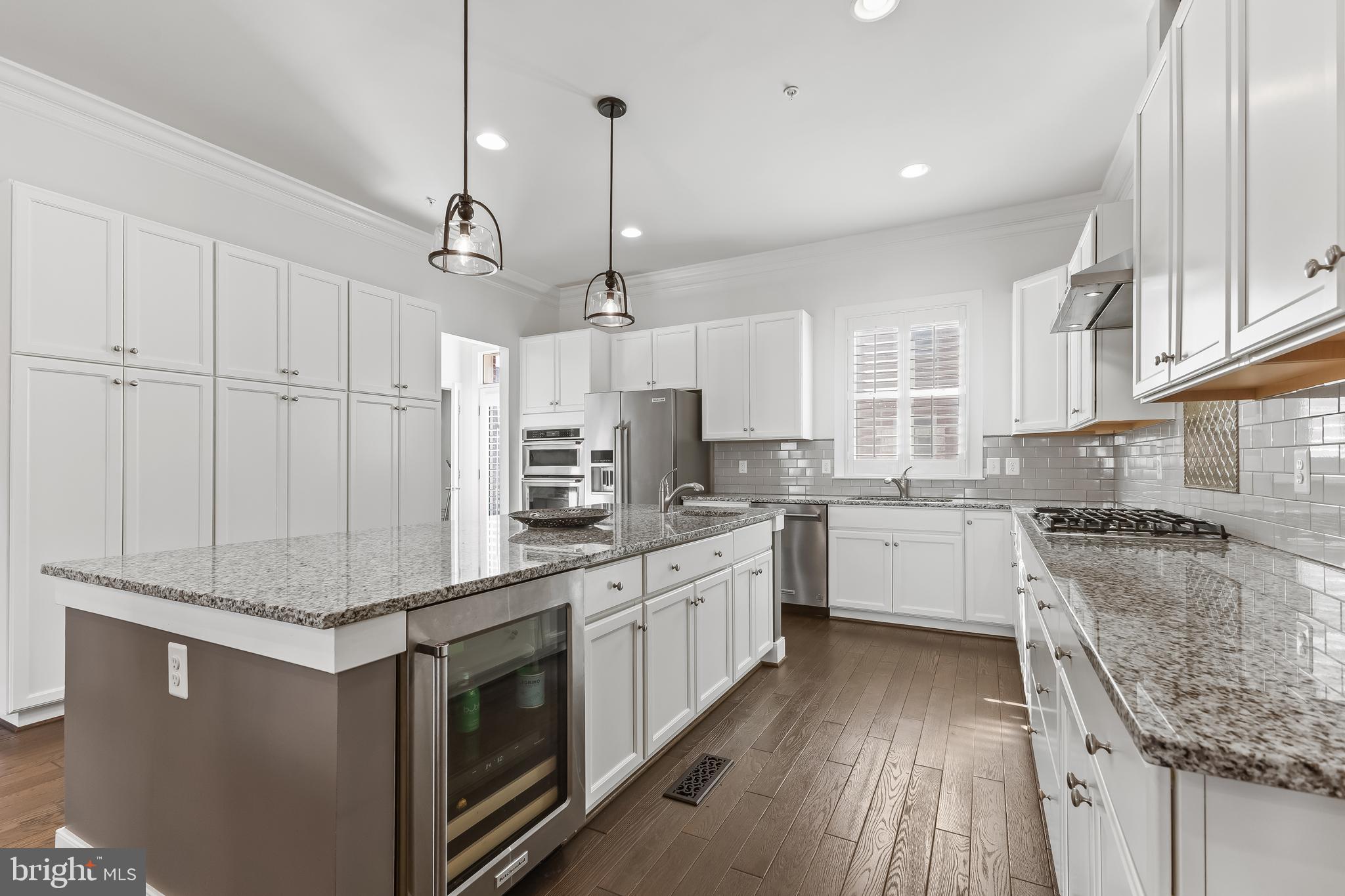 POTOMAC YARD - Residential