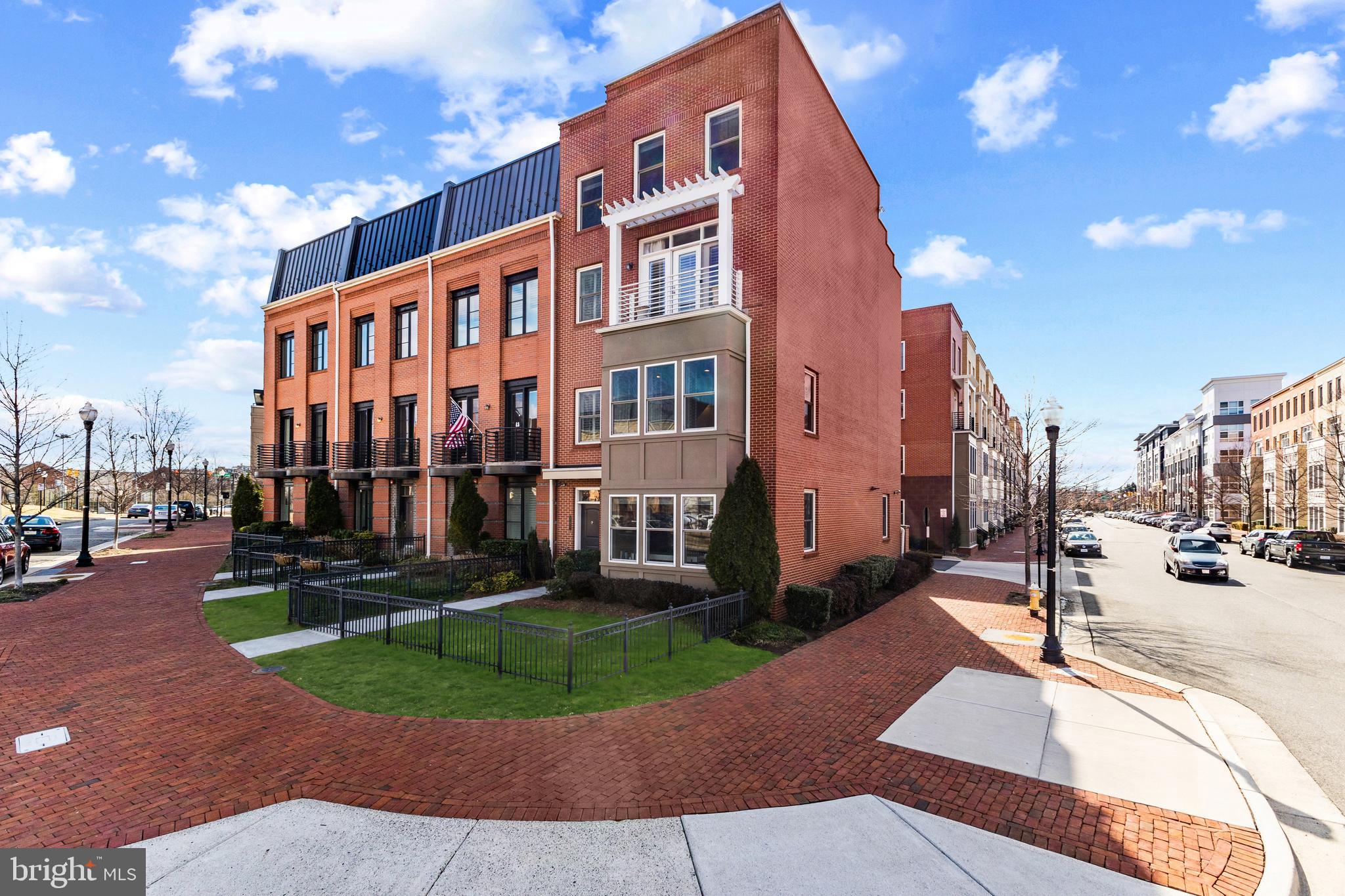 POTOMAC YARD - Residential