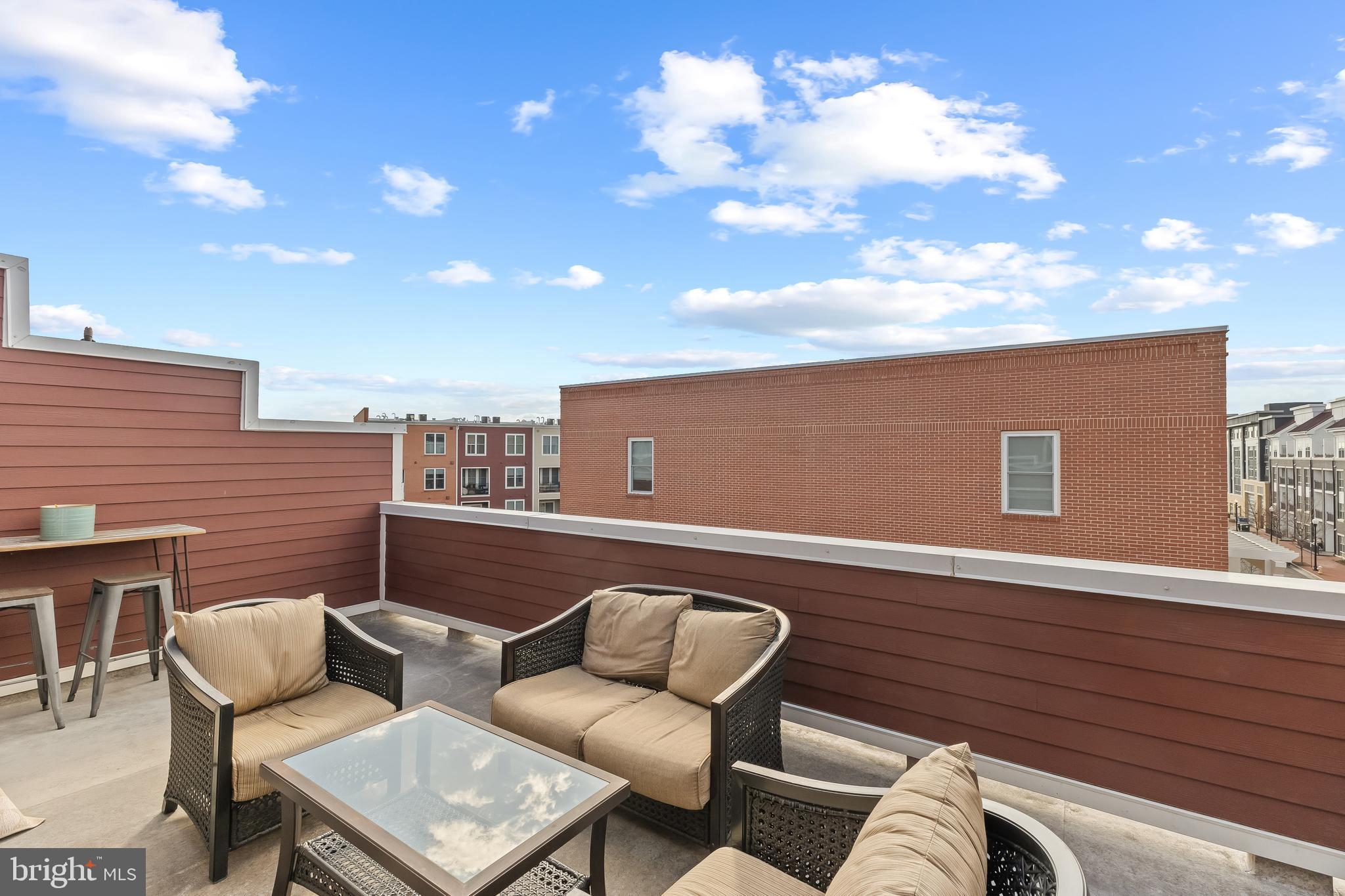 POTOMAC YARD - Residential