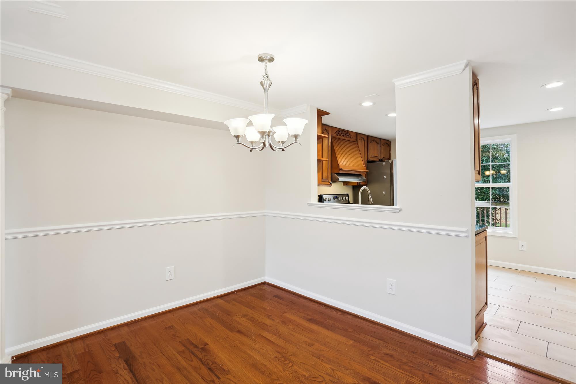 GUNNERS LAKE VILLAGE - Residential