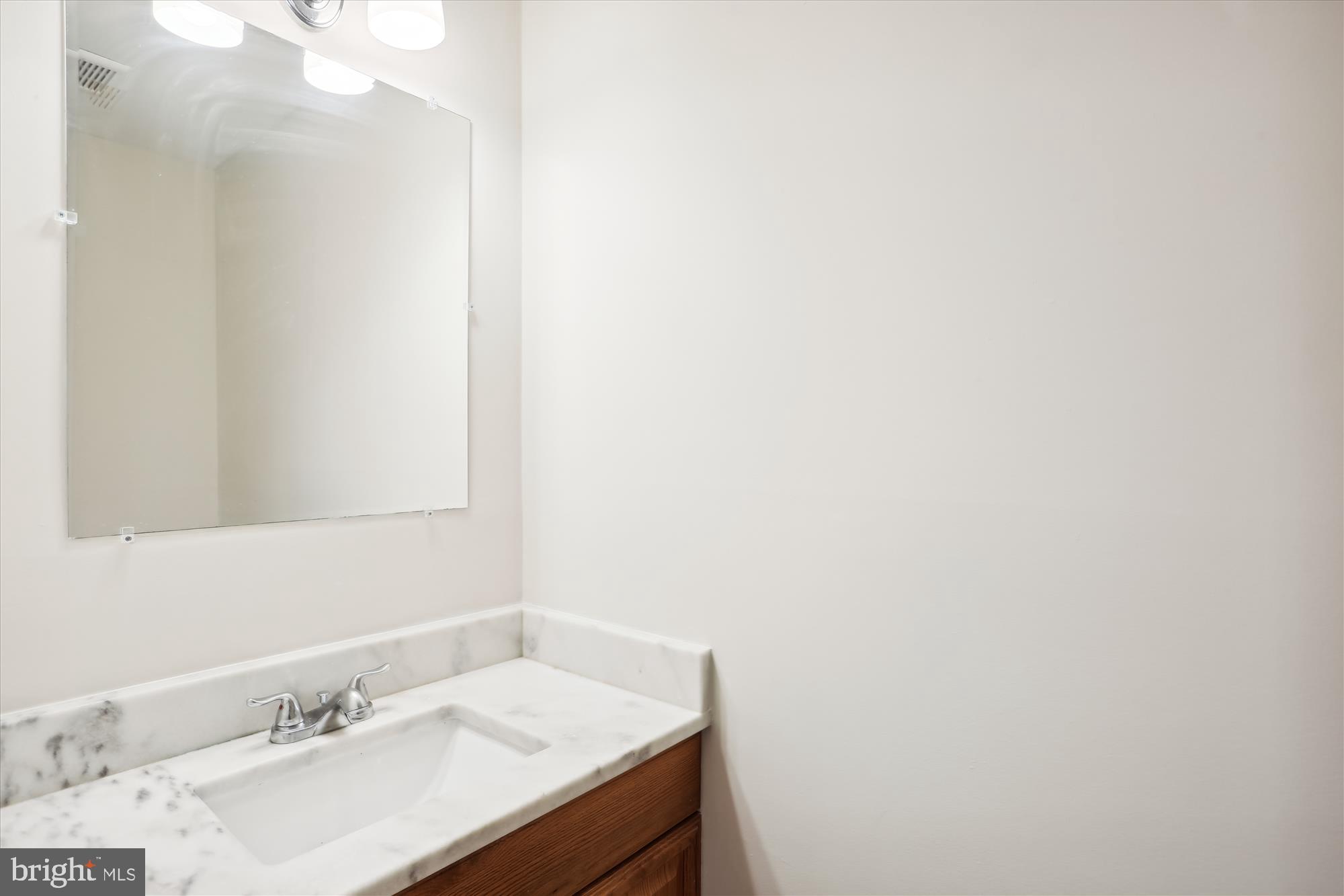 GUNNERS LAKE VILLAGE - Residential