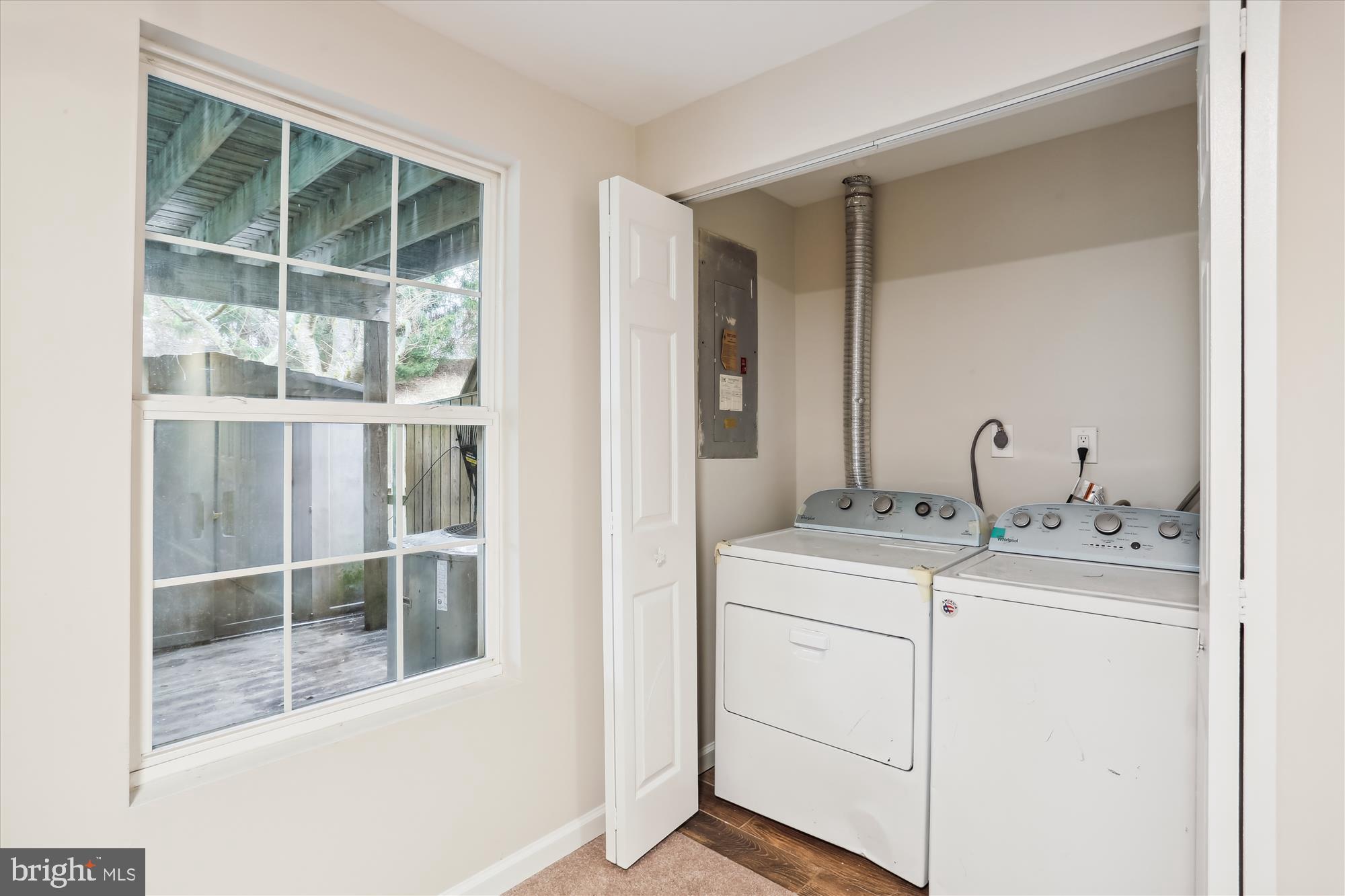 GUNNERS LAKE VILLAGE - Residential