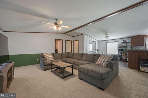 Mobile Home For Sale - 33 Hedgerow Hollow Road #33<br/> SMYRNA, DE 19977