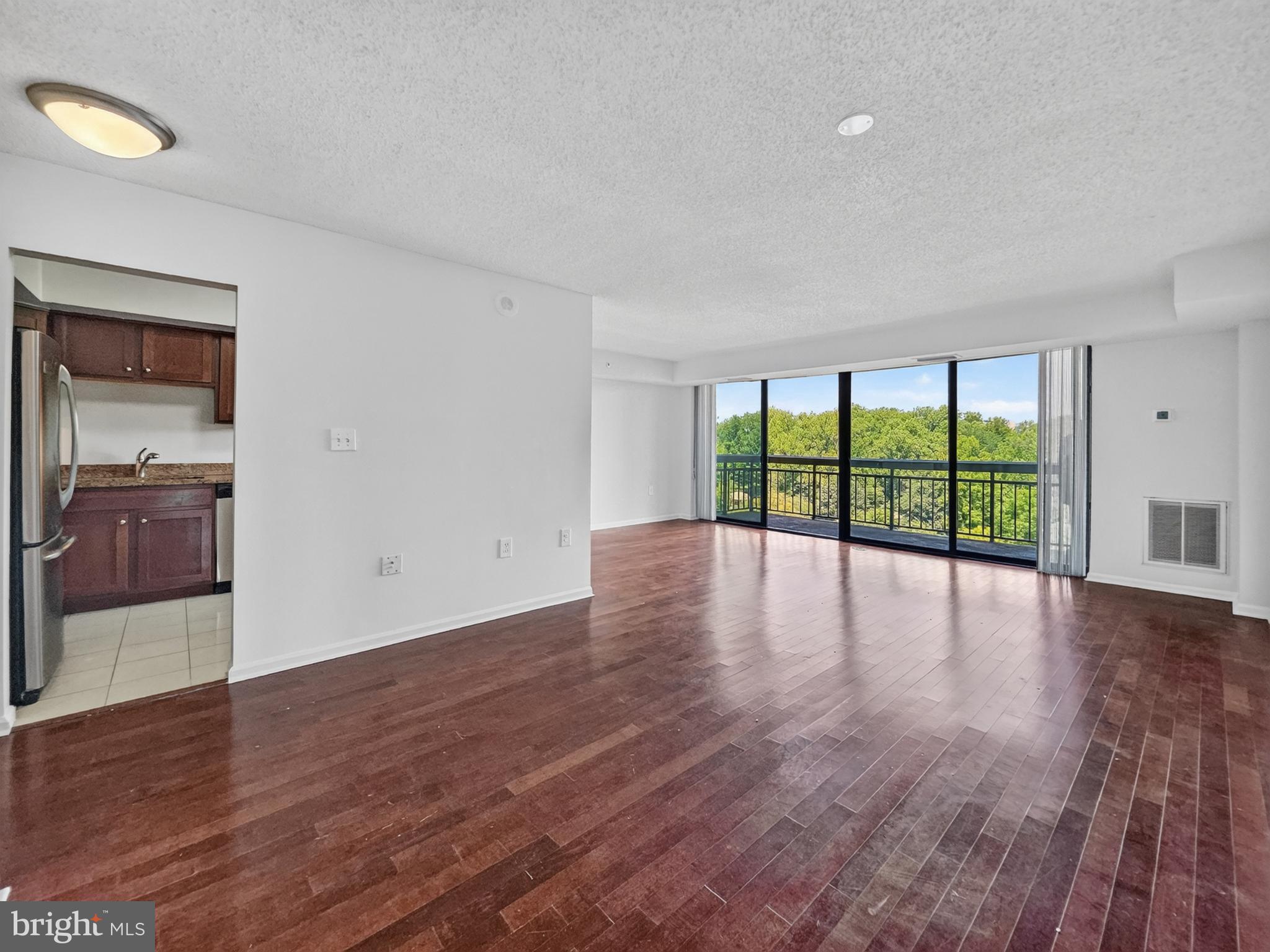 2230 GEORGE C MARSHALL DRIVE 829