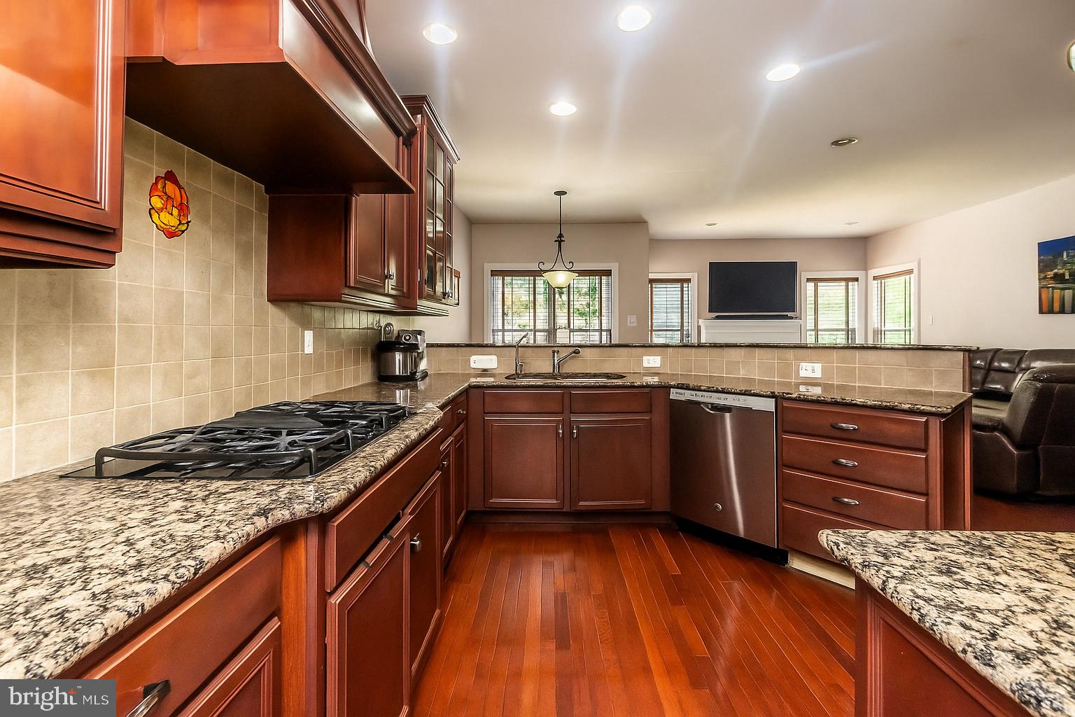 CHARLESTOWN MEADOWS - Residential