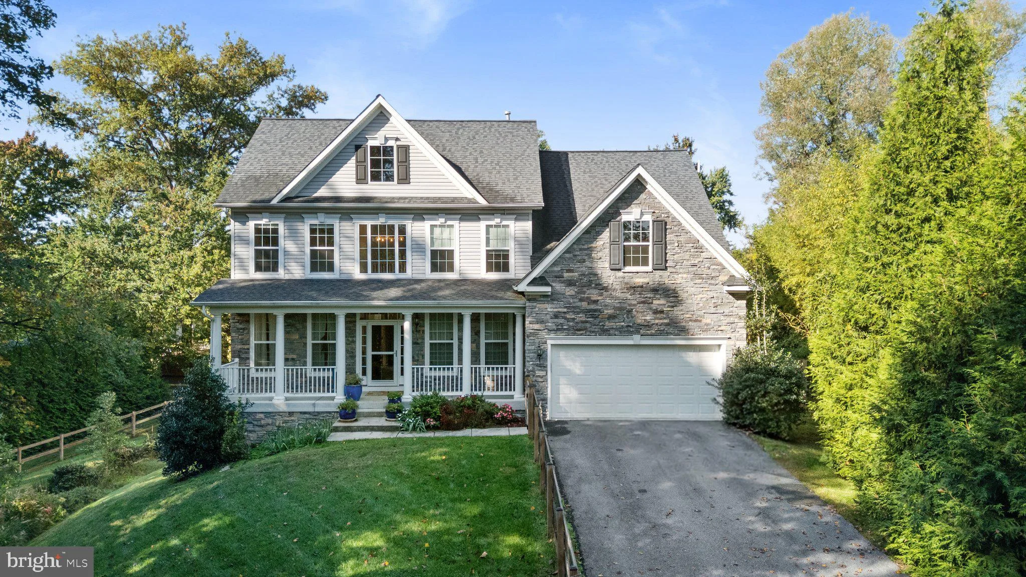 10803 Hunting Lane