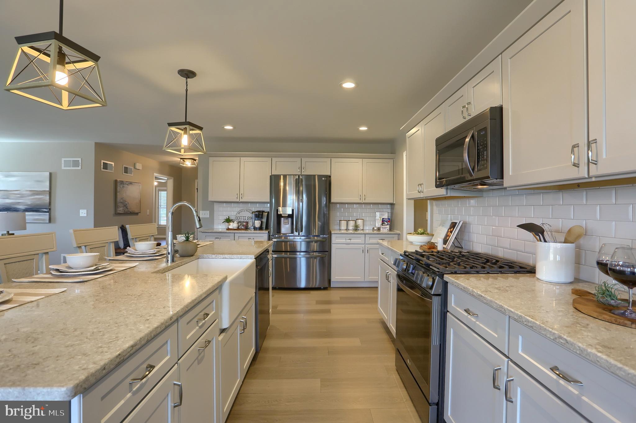 WRIGHT'S LANDING - Residential