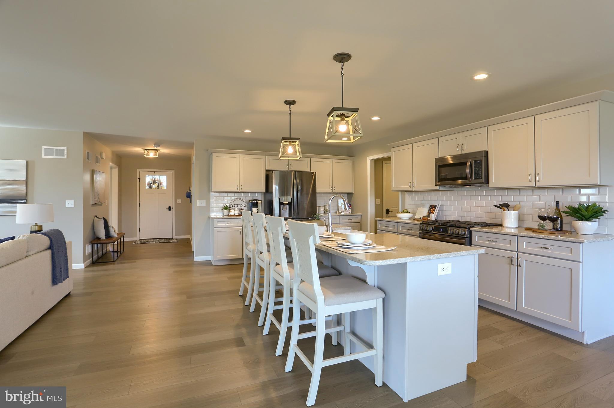 WRIGHT'S LANDING - Residential