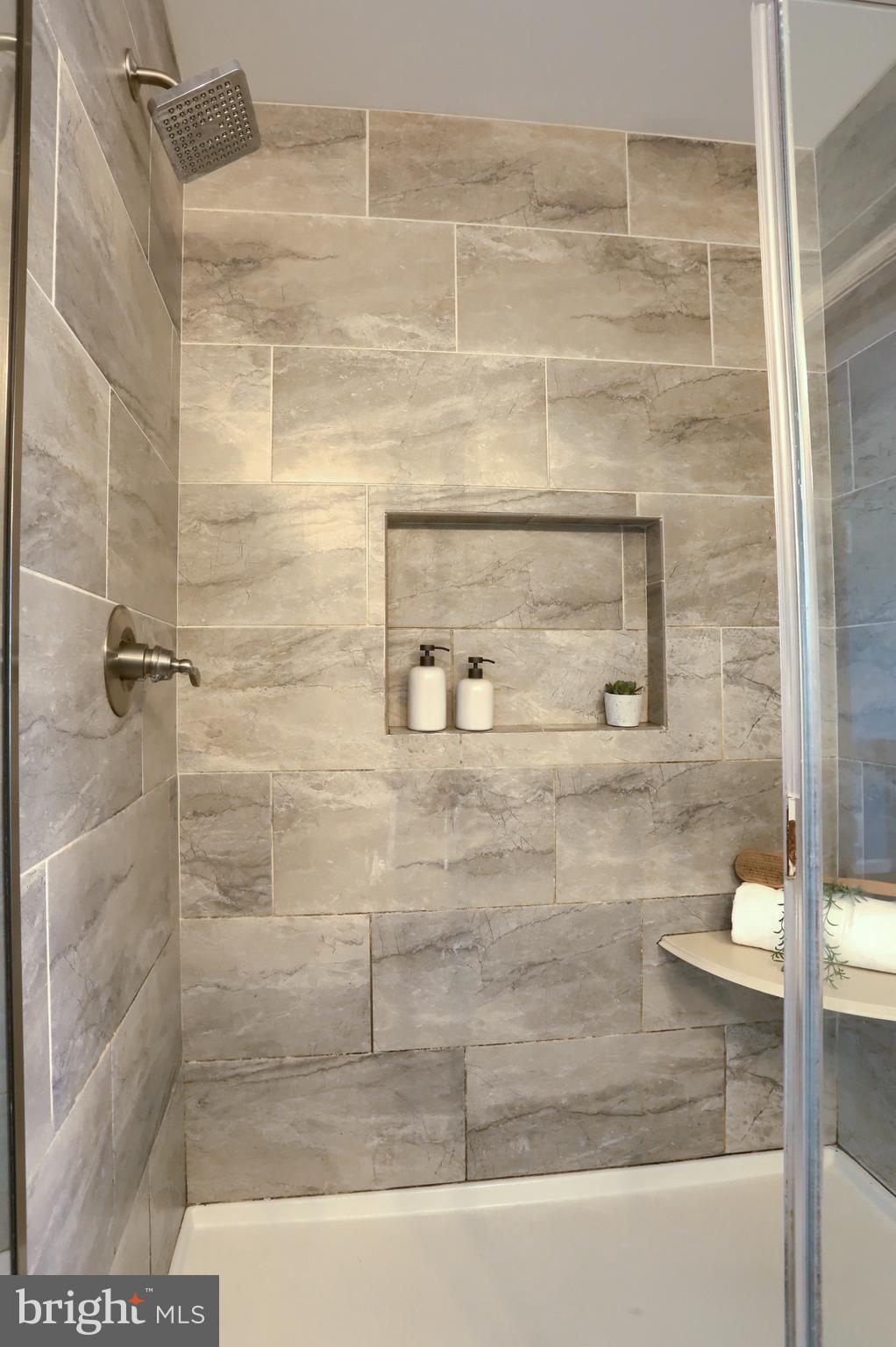 WRIGHT'S LANDING - Residential