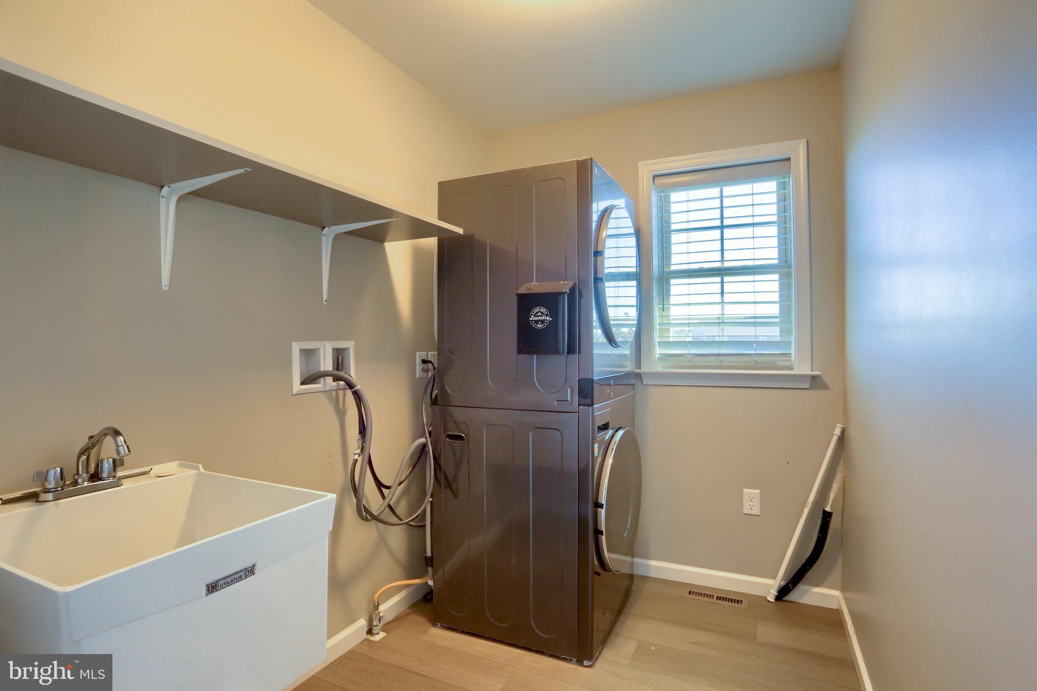 WRIGHT'S LANDING - Residential