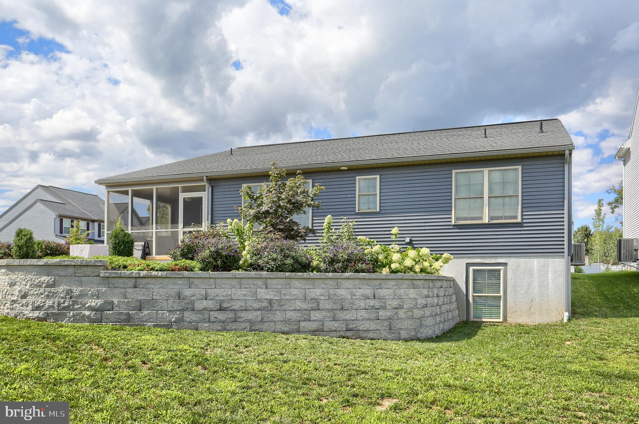 WRIGHT'S LANDING - Residential