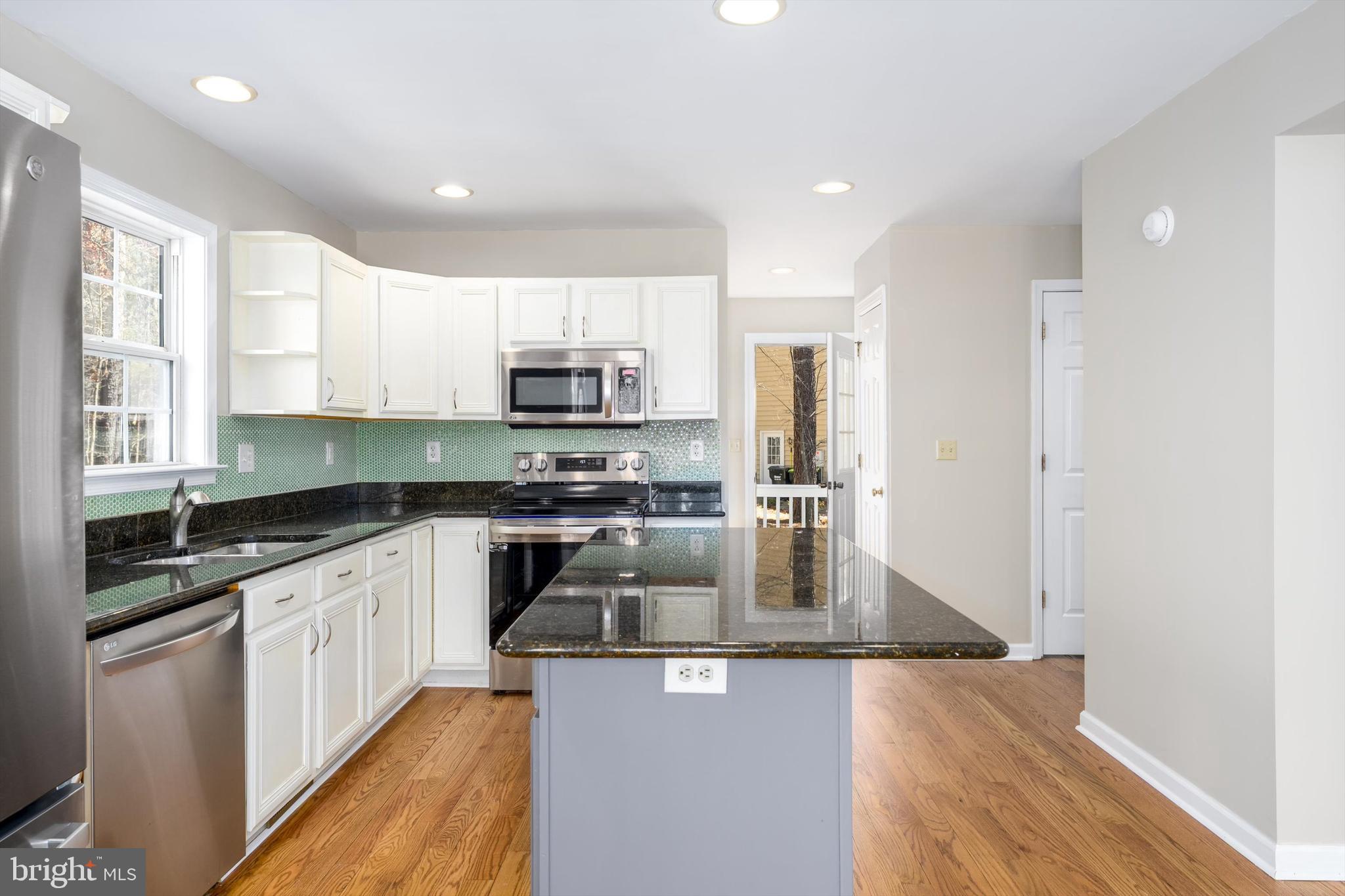 PREDDY CREEK - Residential