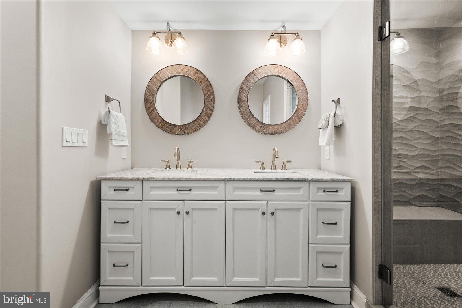 ESTATES AT INLET ISLE - Residential