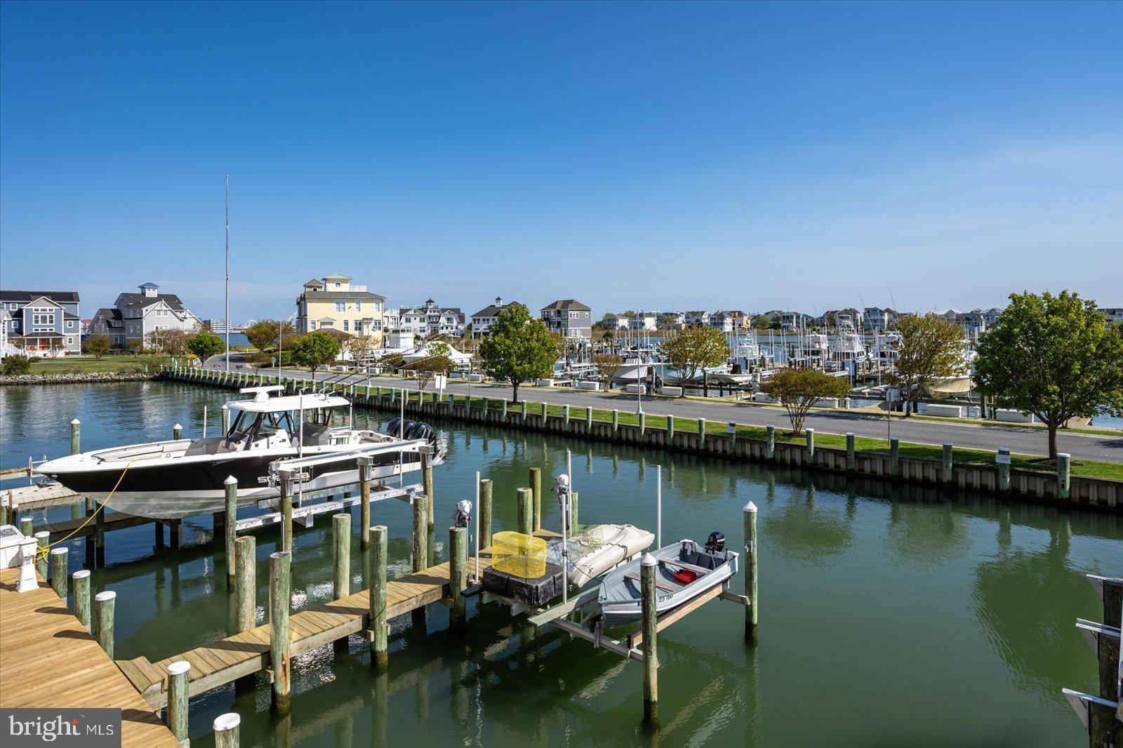 ESTATES AT INLET ISLE - Residential