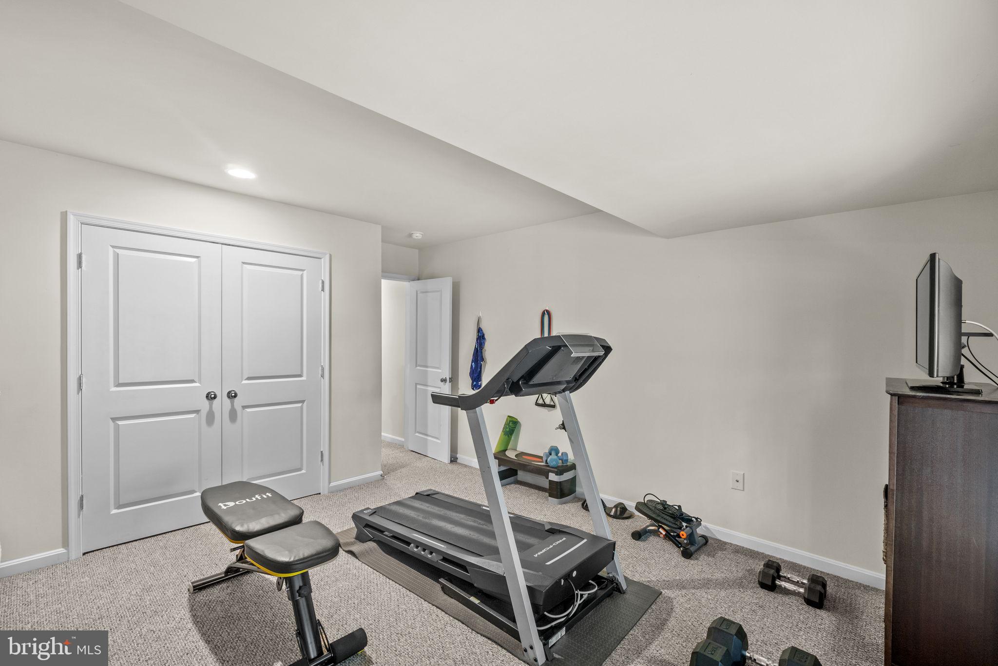 CABIN JOHN PARK - Residential