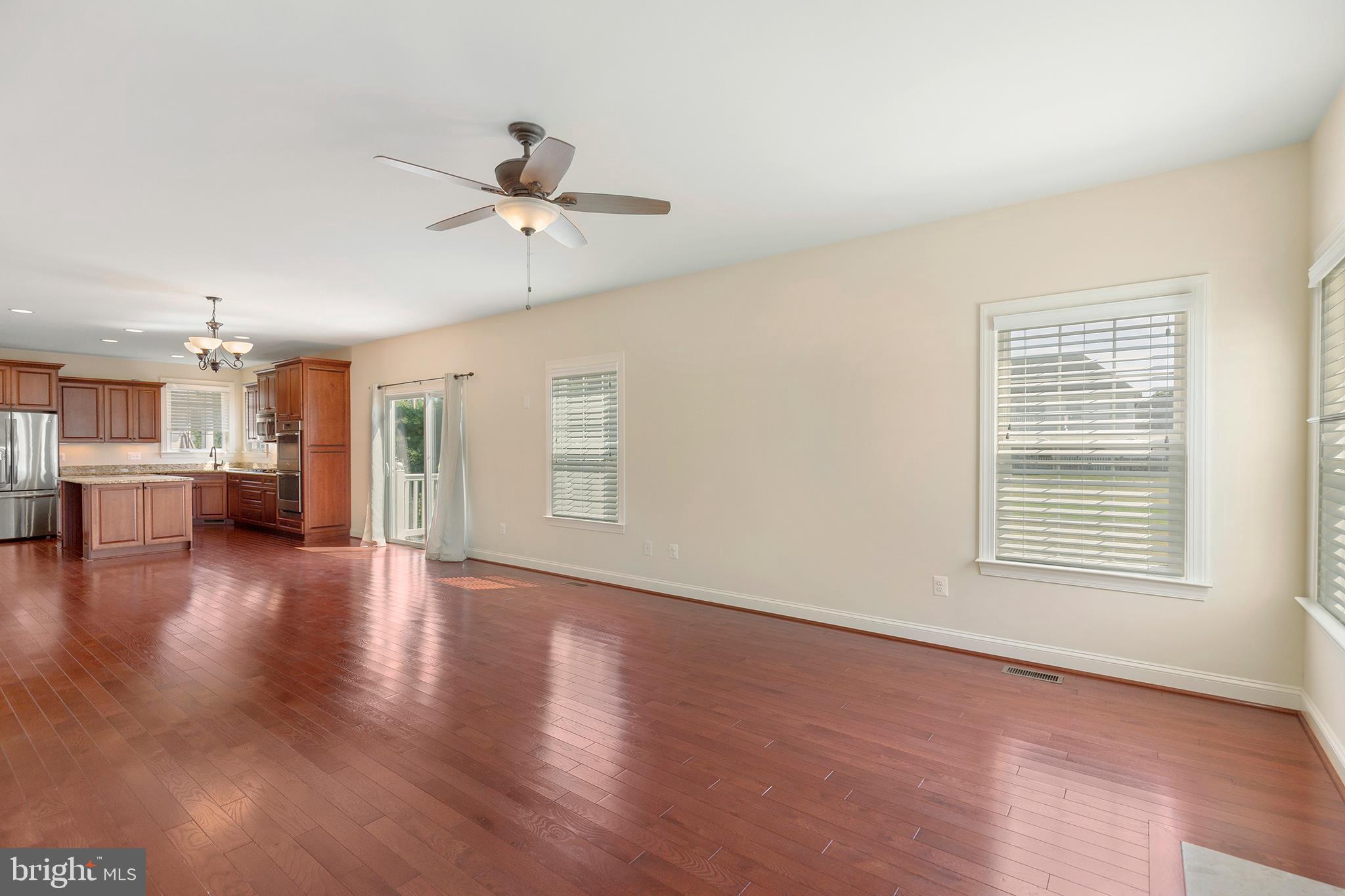 AVONDALE - Residential