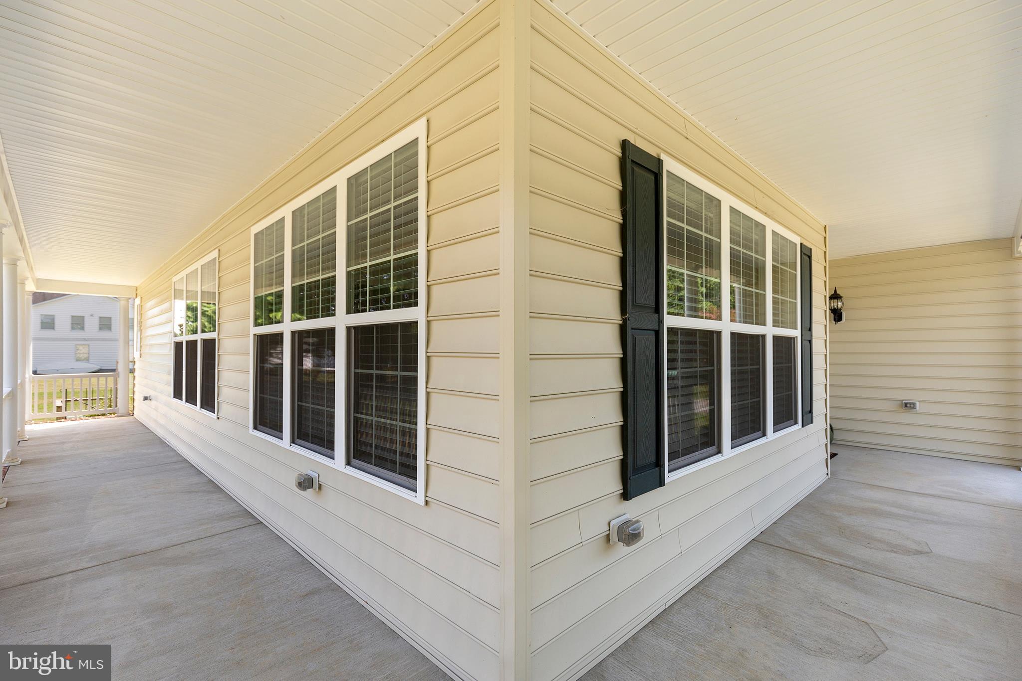 AVONDALE - Residential