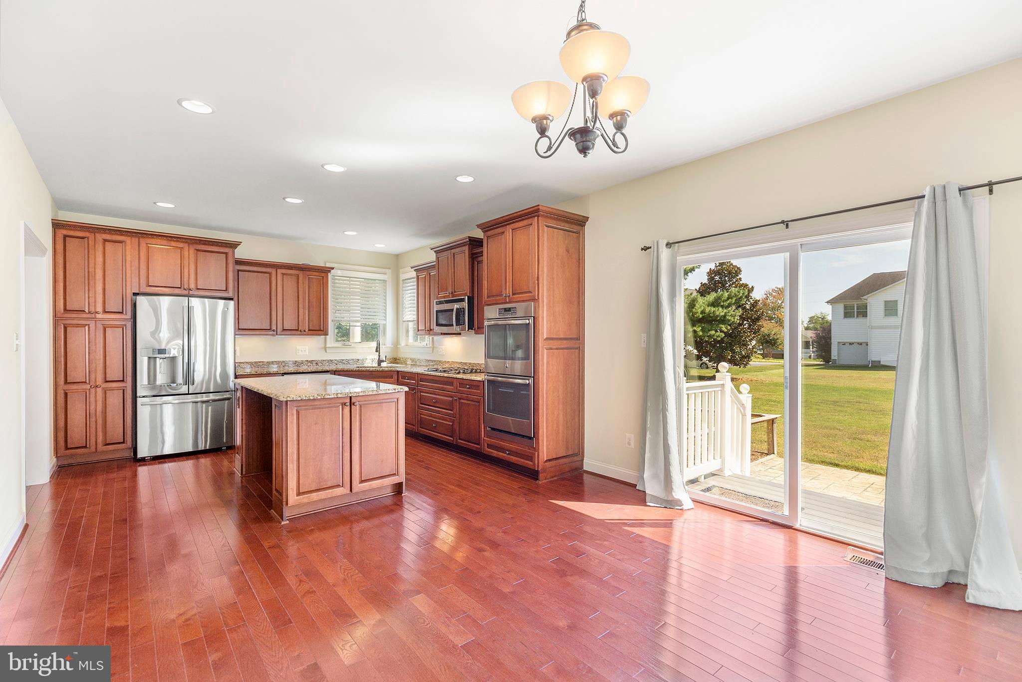 AVONDALE - Residential