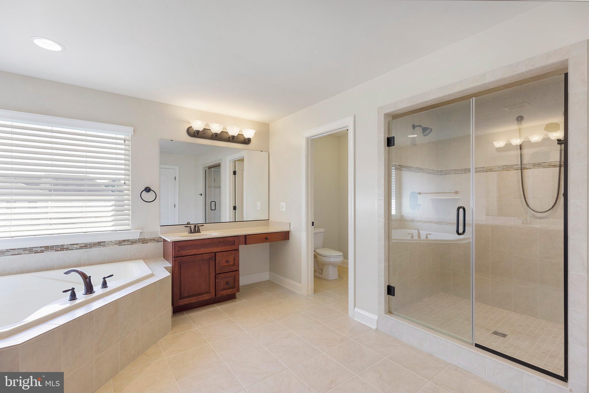 AVONDALE - Residential