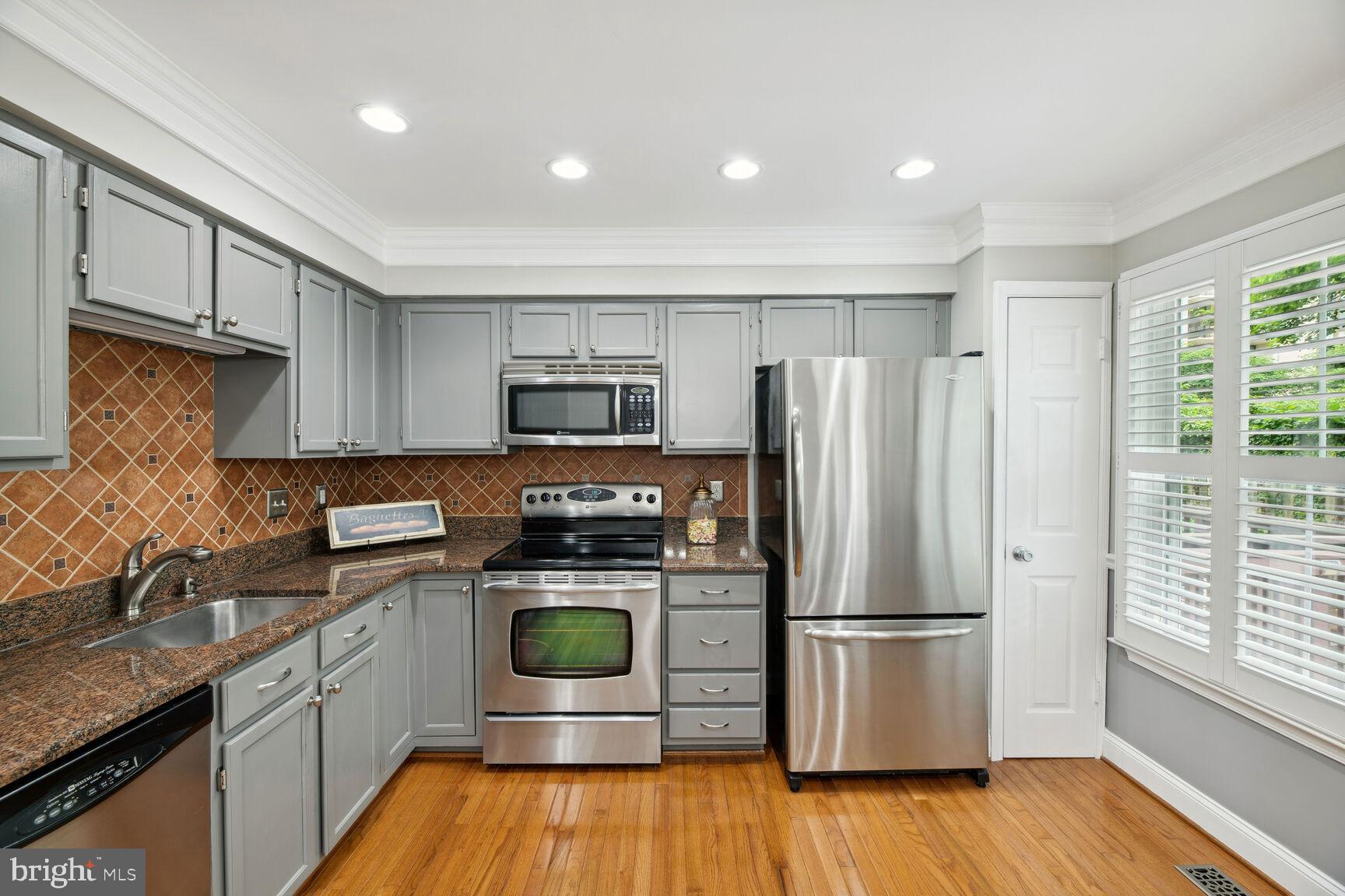 MILL STREAM - Residential