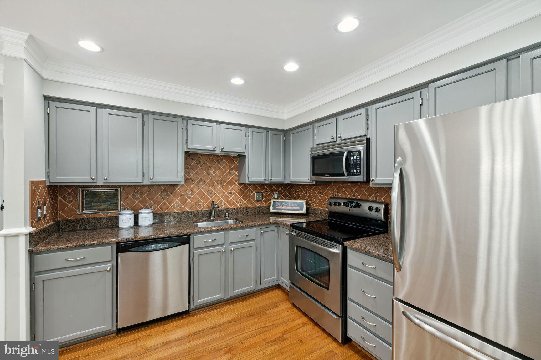 MILL STREAM - Residential