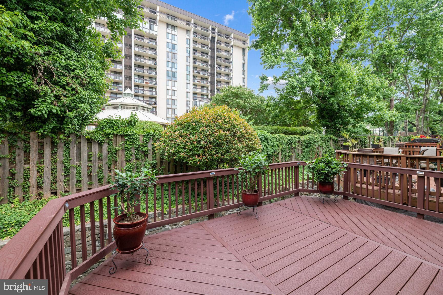 MILL STREAM - Residential