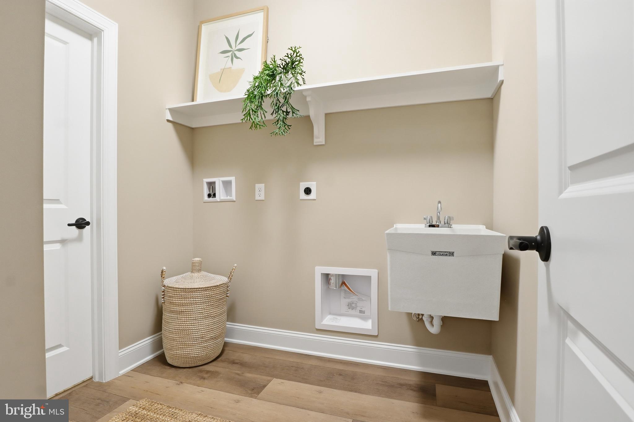 CROSSGATES - Residential