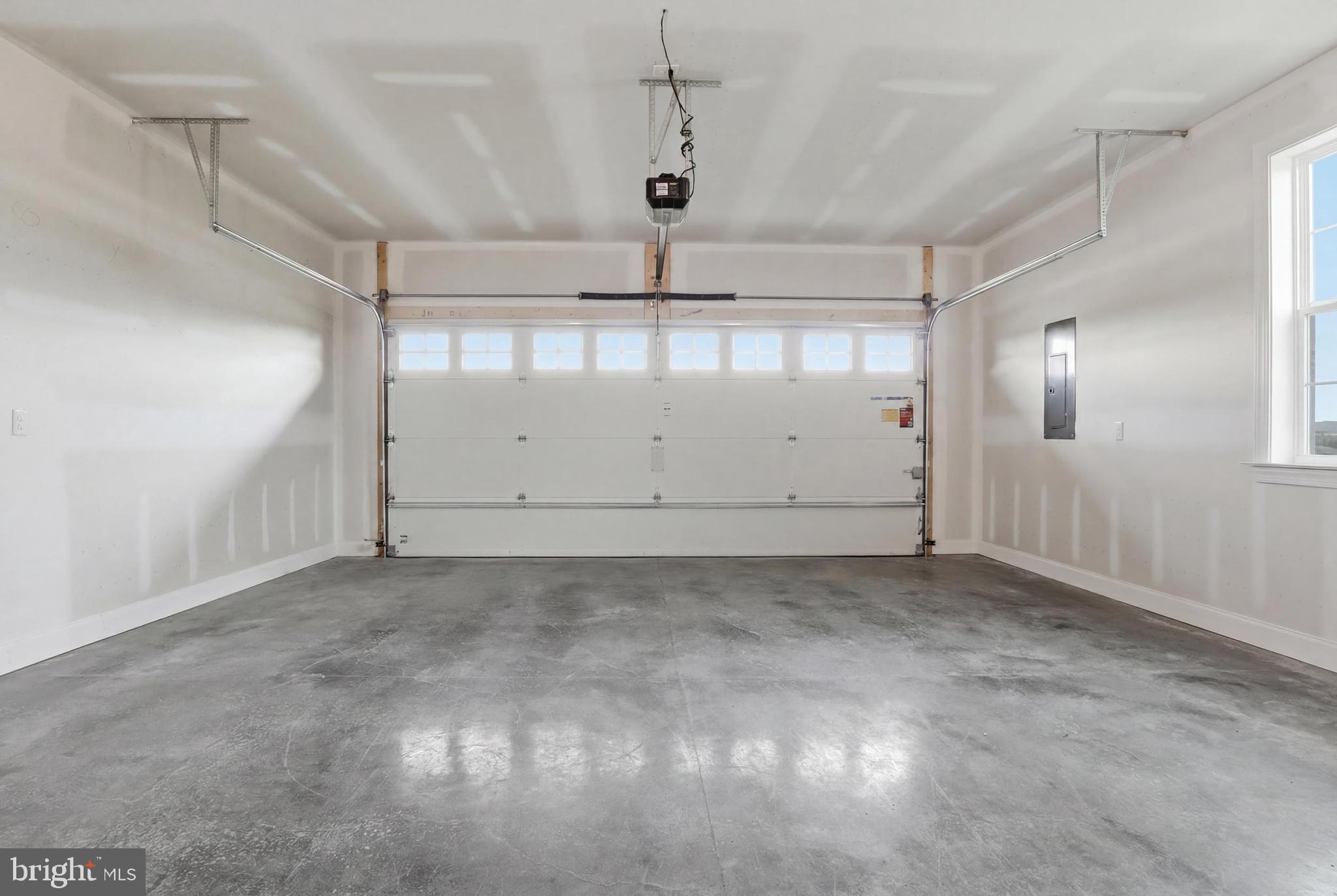 CROSSGATES - Residential