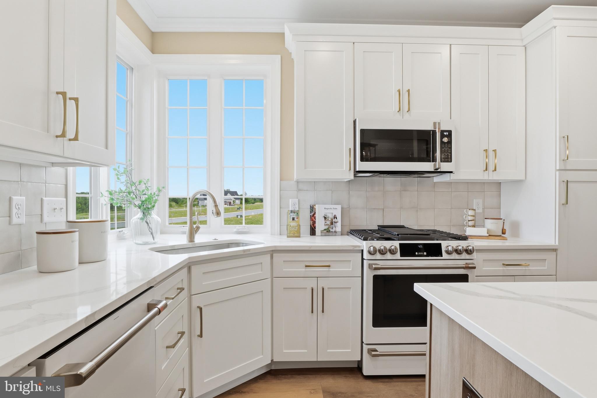 CROSSGATES - Residential