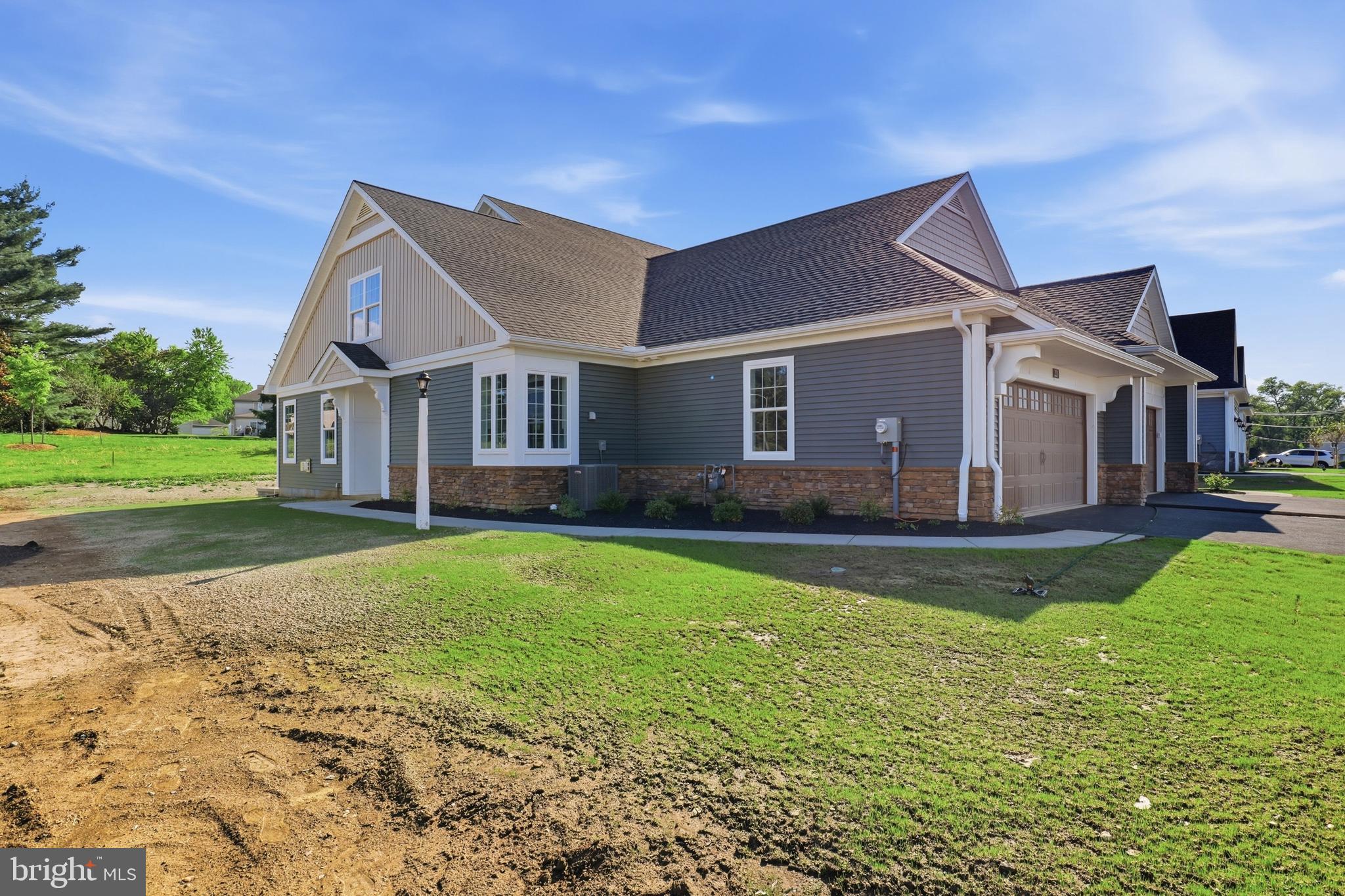 CROSSGATES - Residential