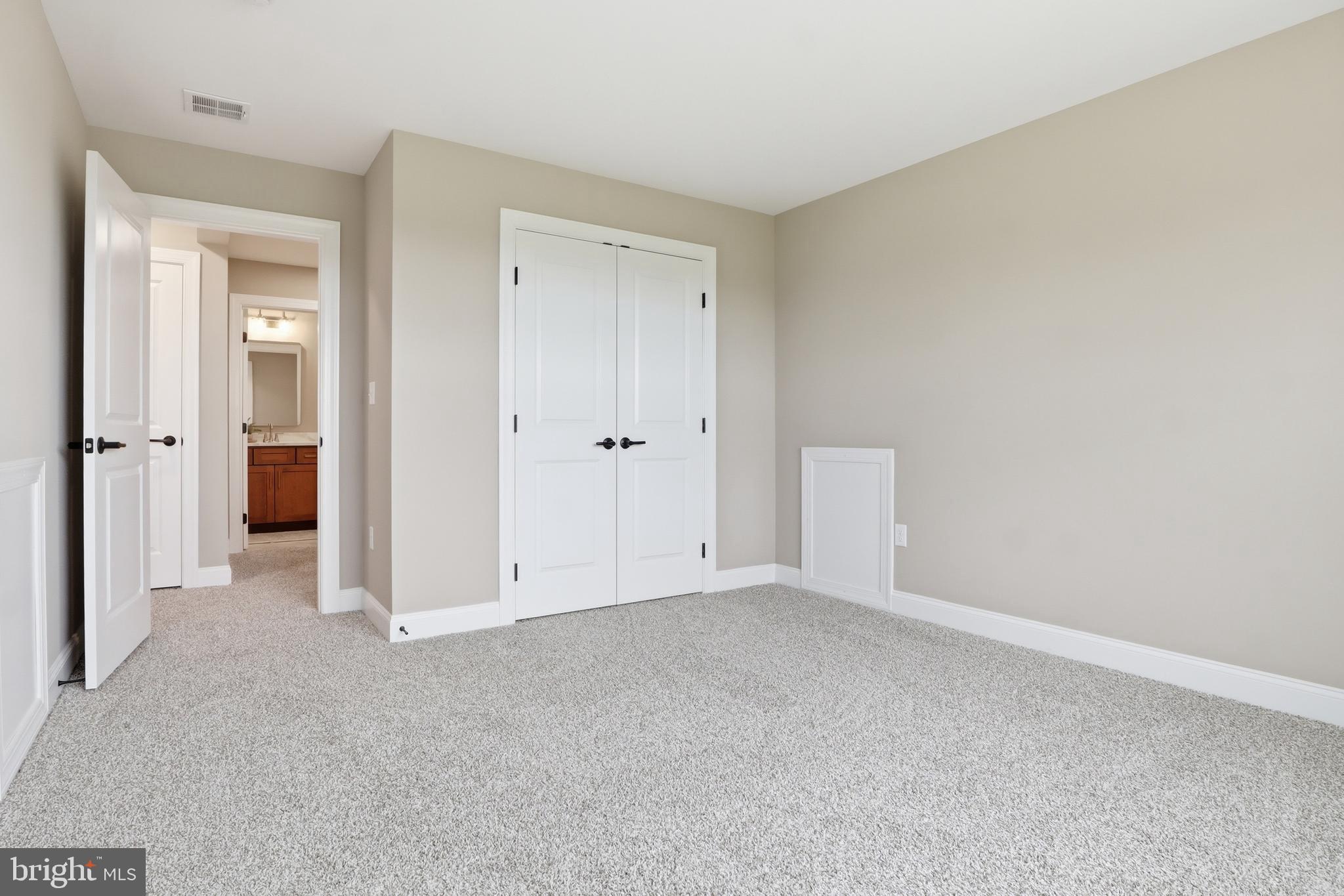 CROSSGATES - Residential