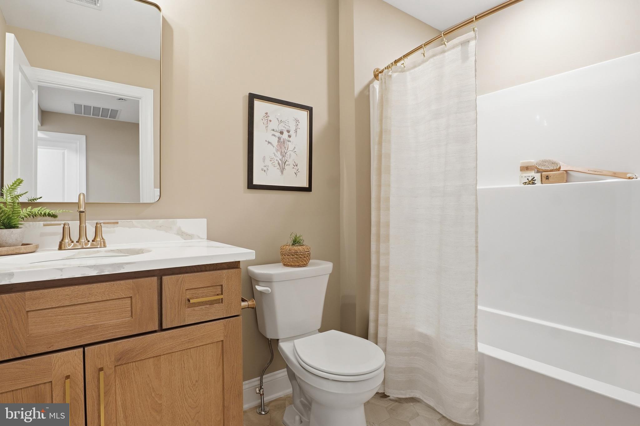 CROSSGATES - Residential