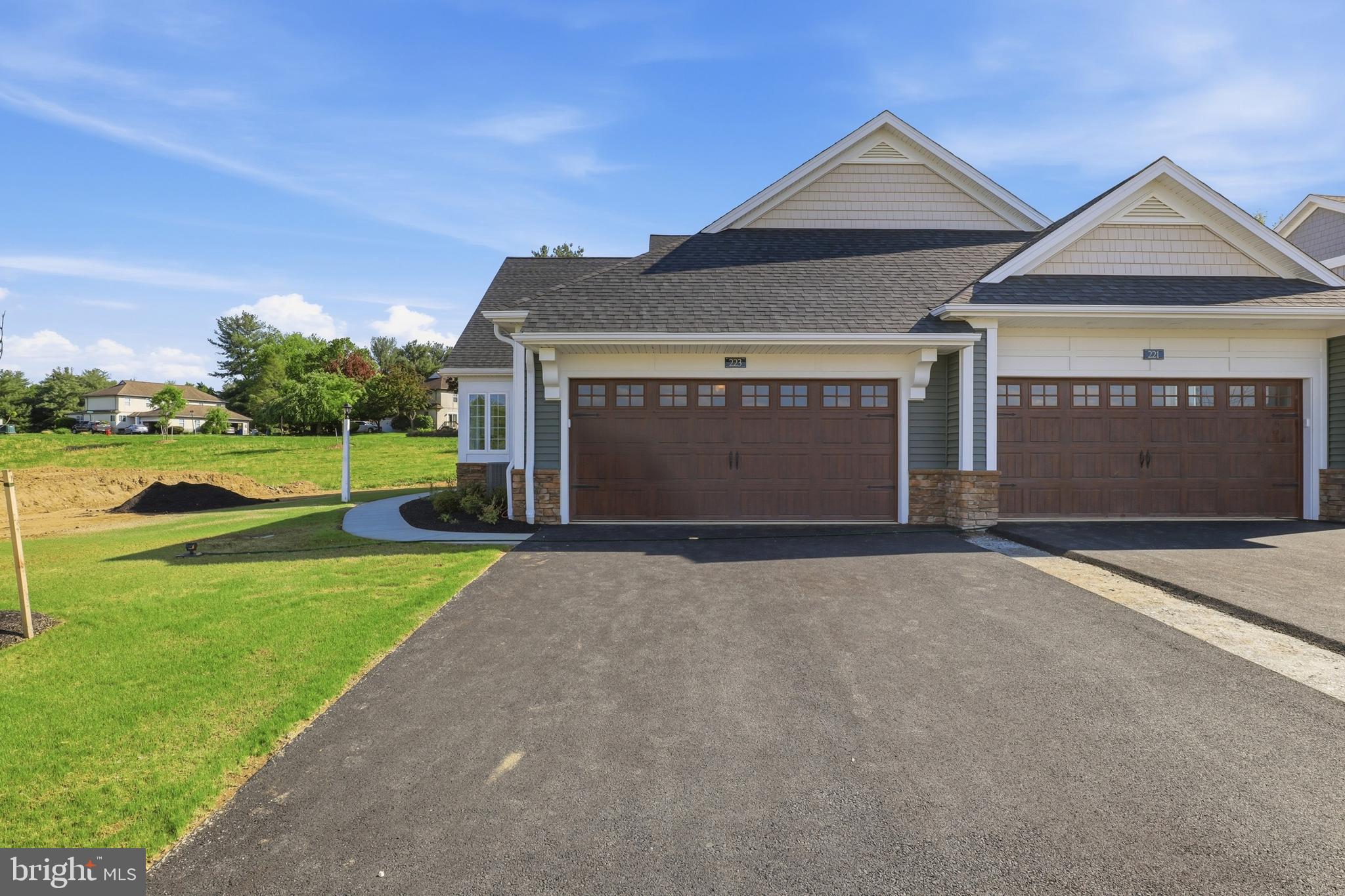 CROSSGATES - Residential