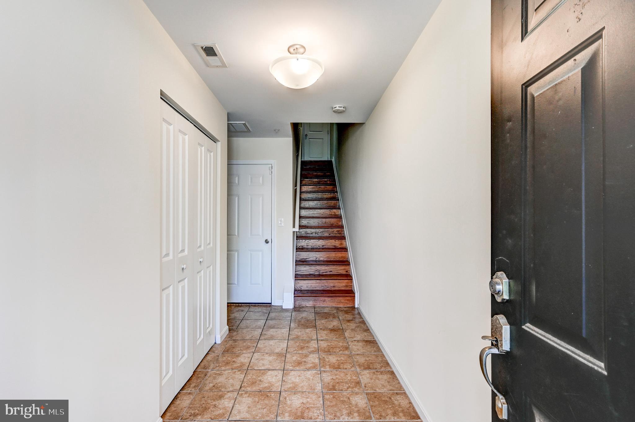 ATHENA SQUARE - Residential