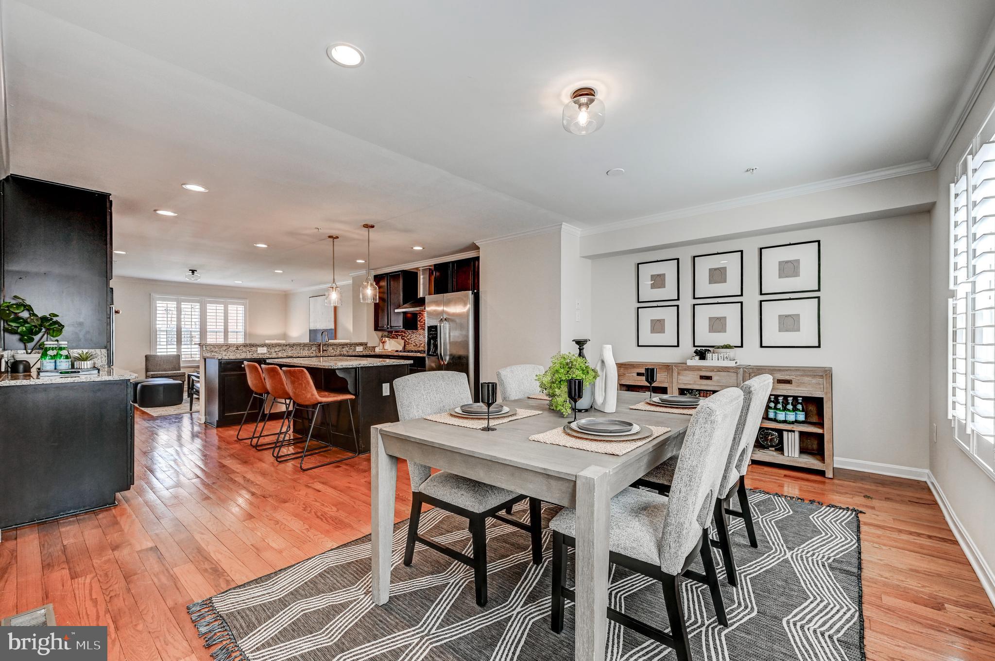 ATHENA SQUARE - Residential
