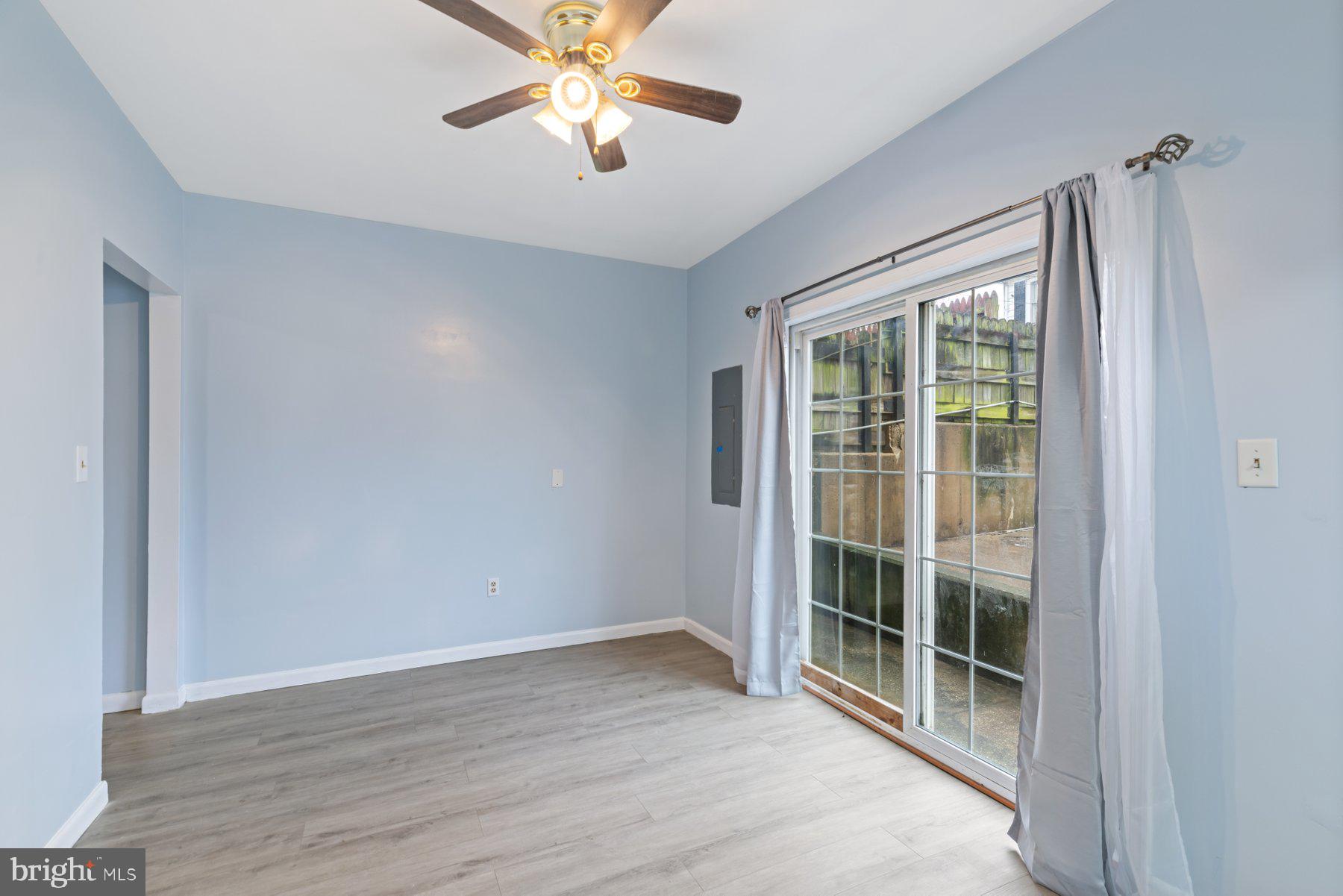 BROOKLYN - Residential