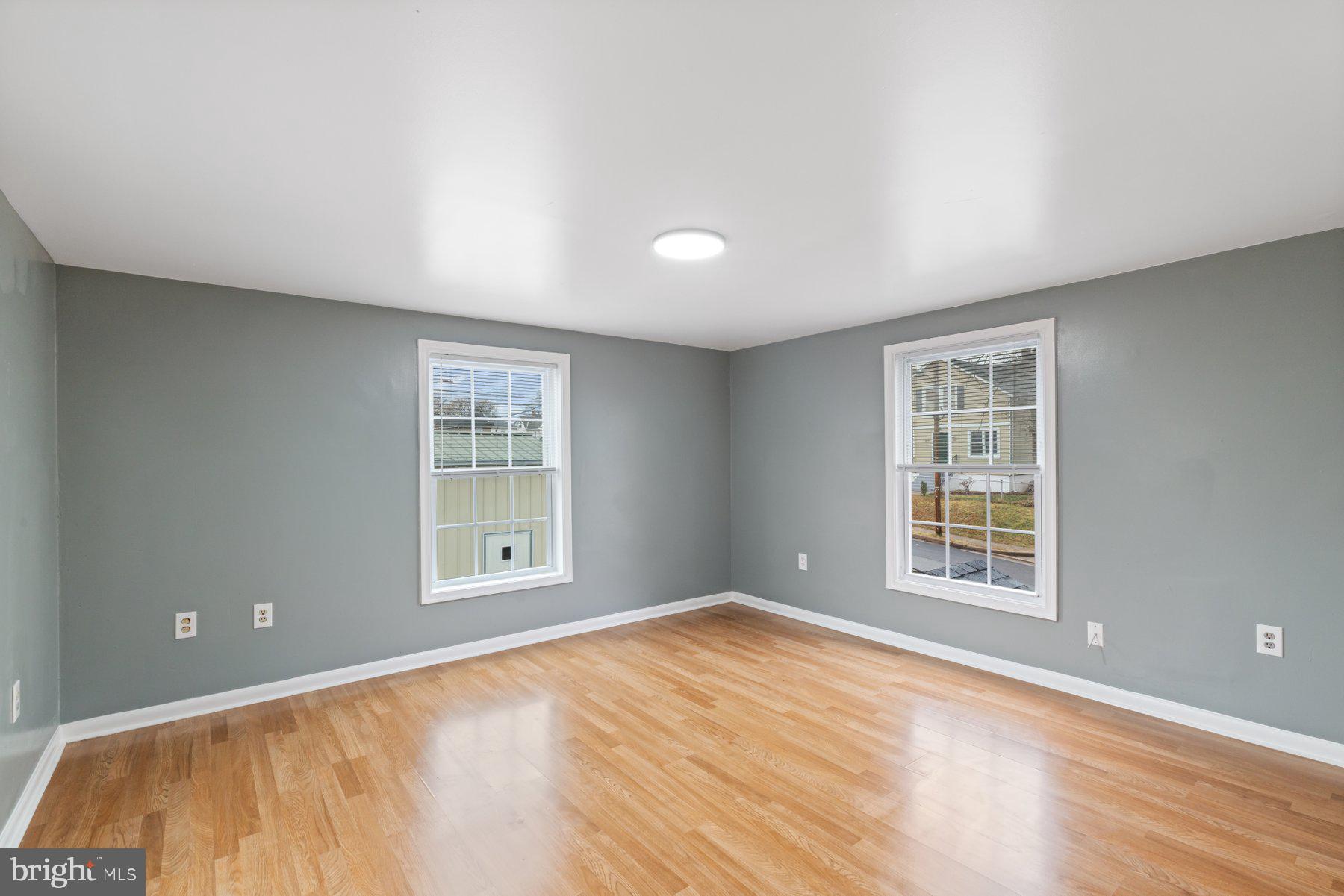 BROOKLYN - Residential