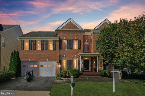 5716 MACINTOSH LOOP HAYMARKET VA 20169