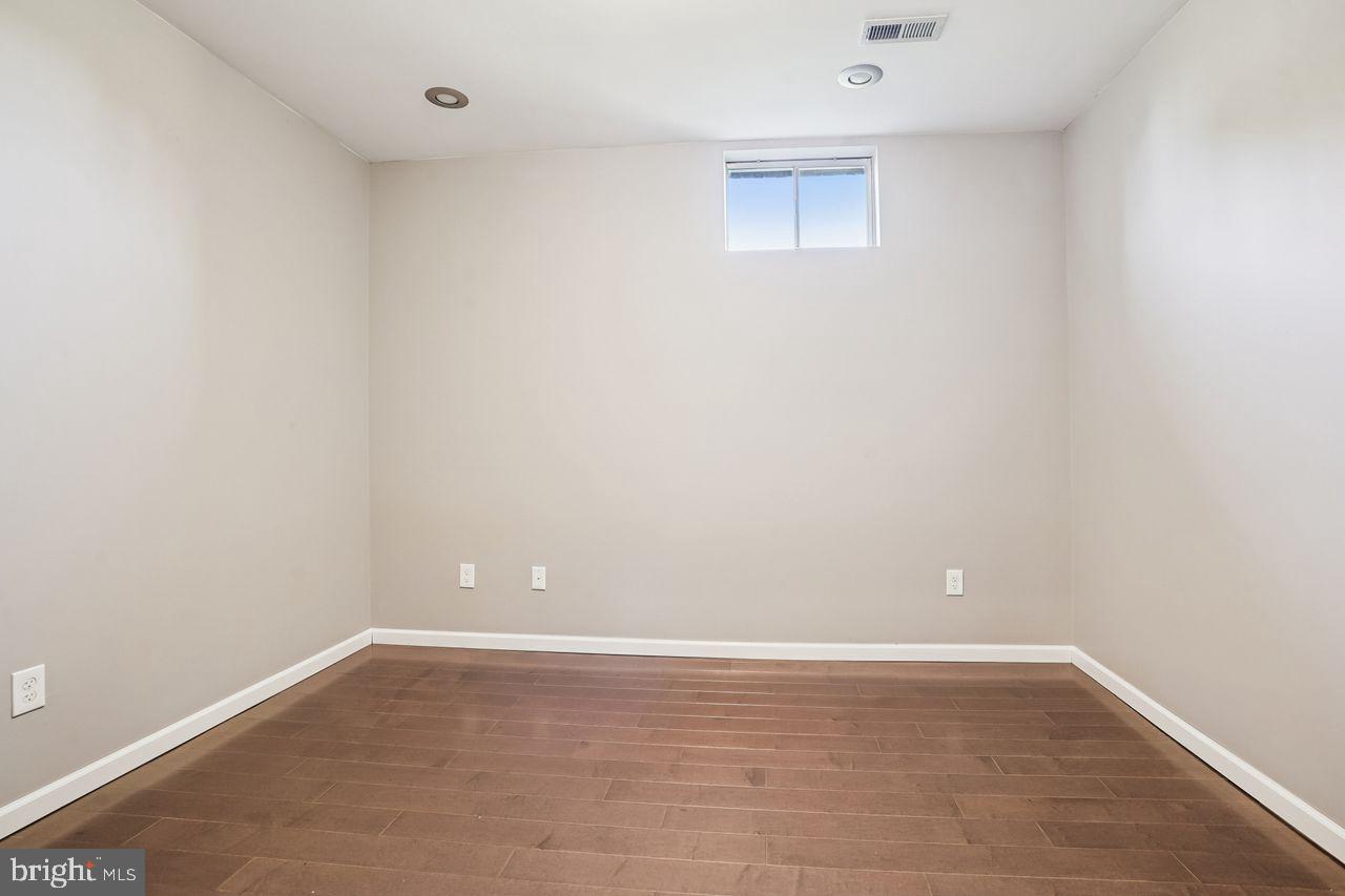 PIEDMONT - Residential