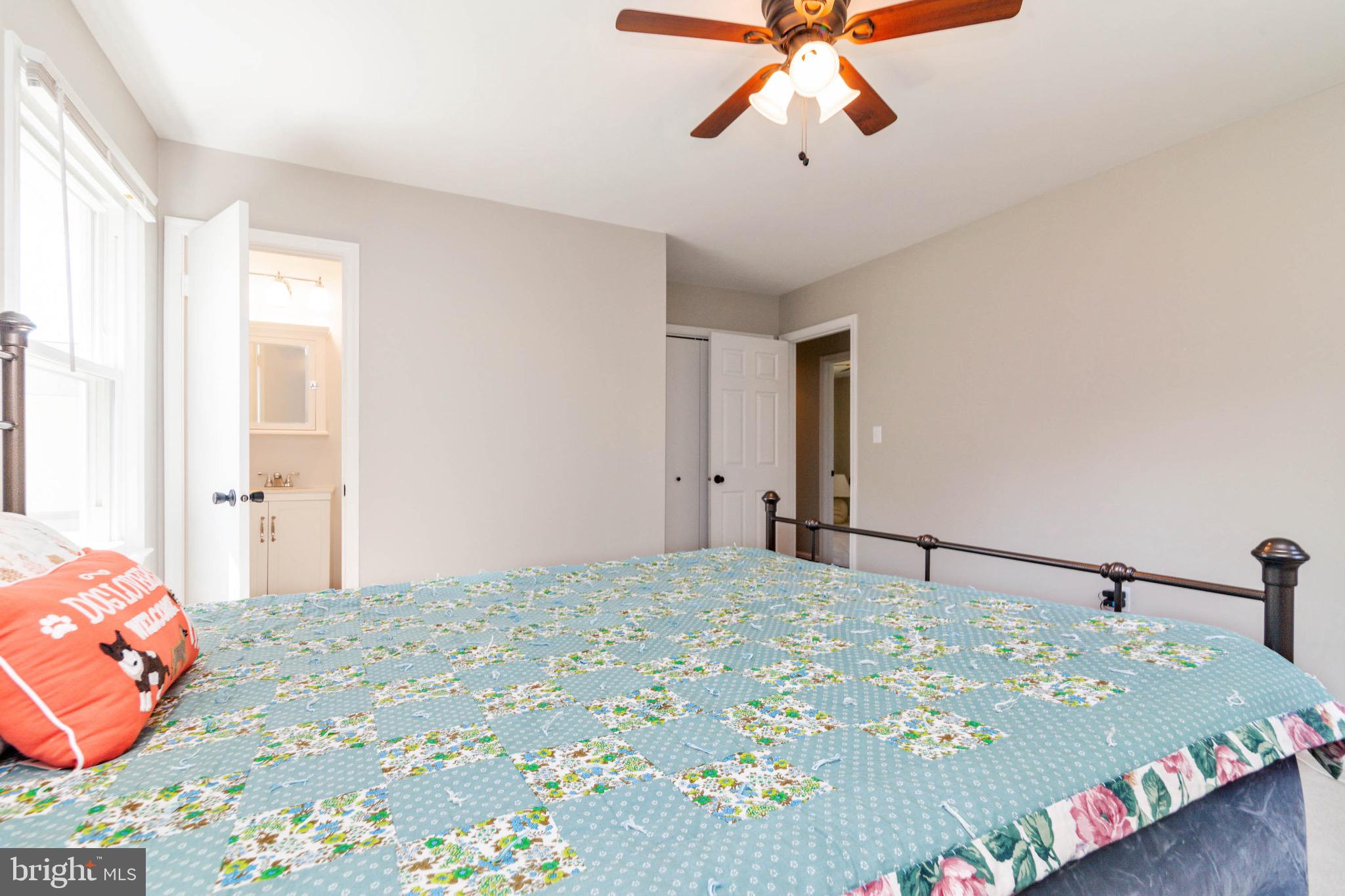 LAWNVALE ESTATES - Residential