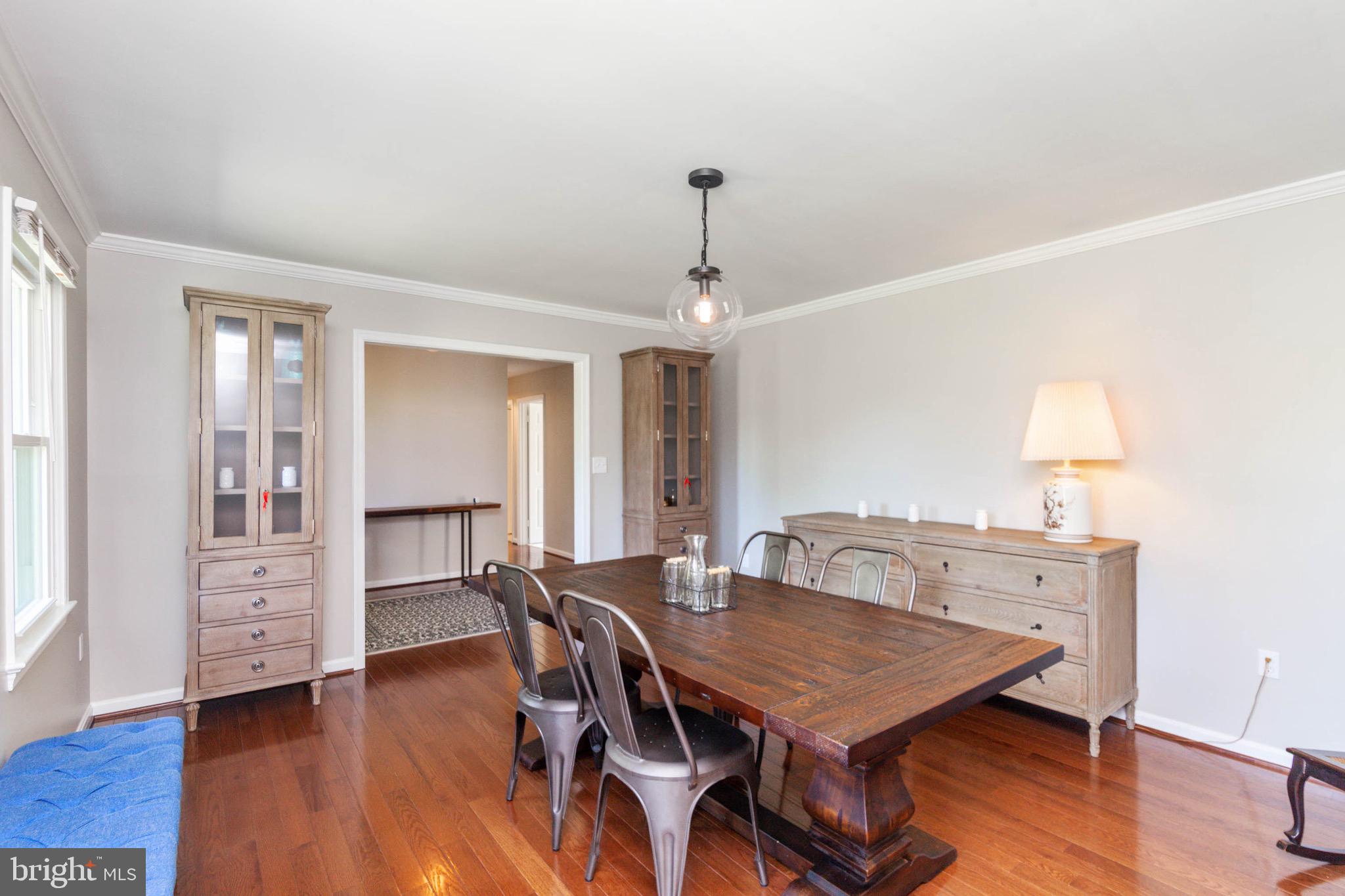 LAWNVALE ESTATES - Residential