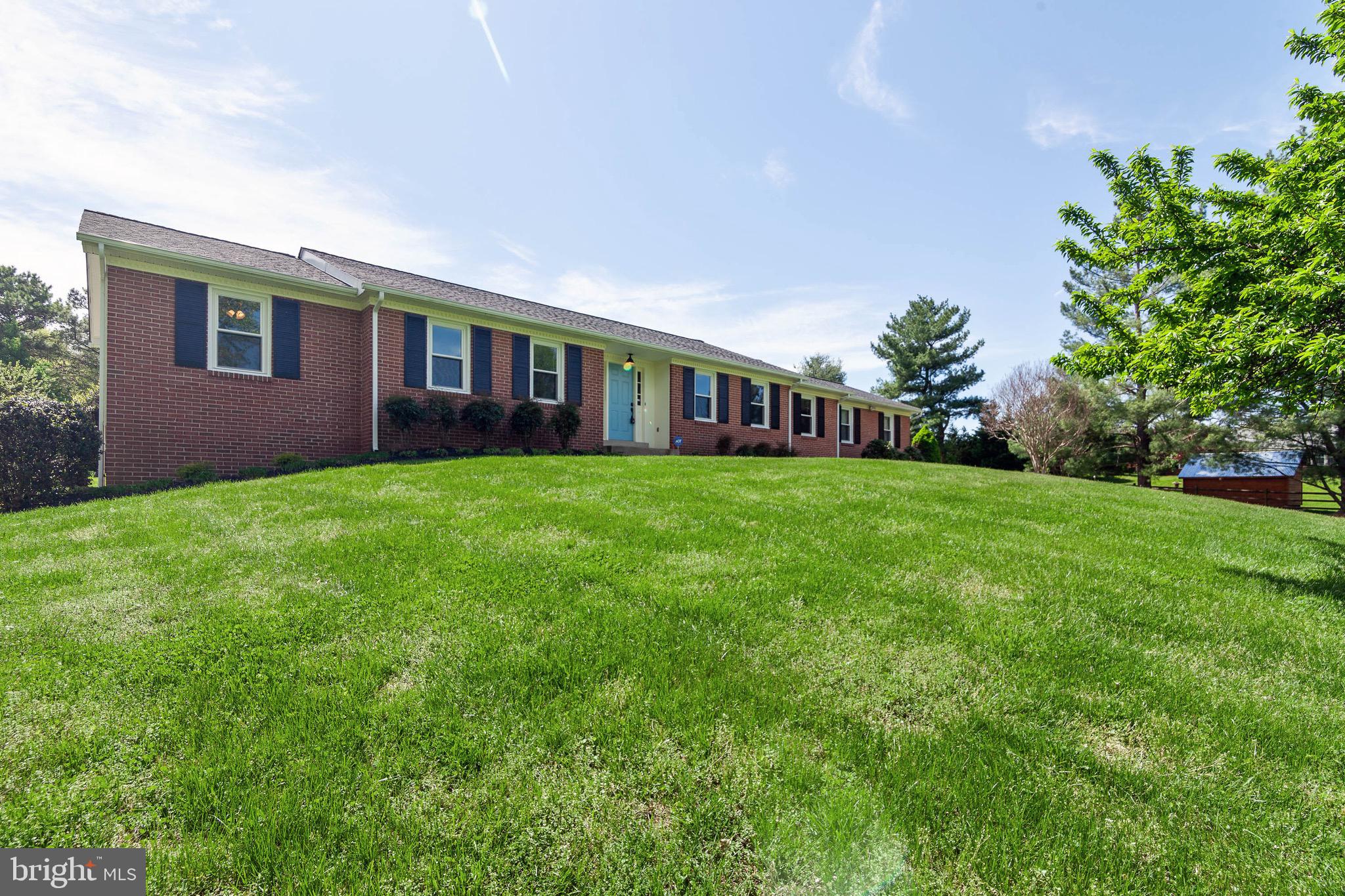 LAWNVALE ESTATES - Residential