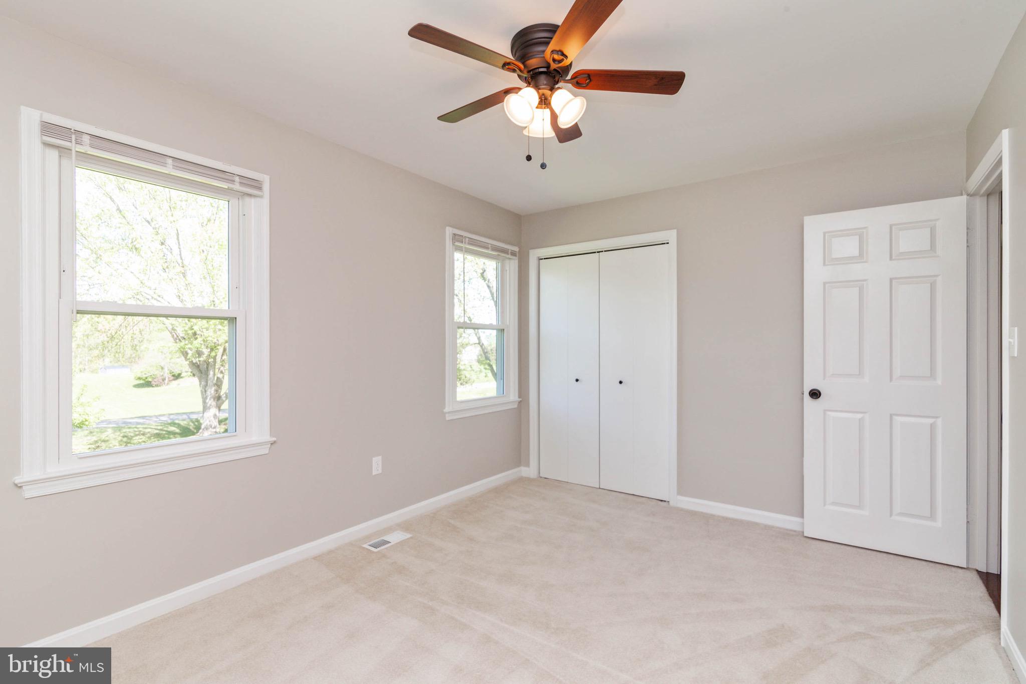 LAWNVALE ESTATES - Residential