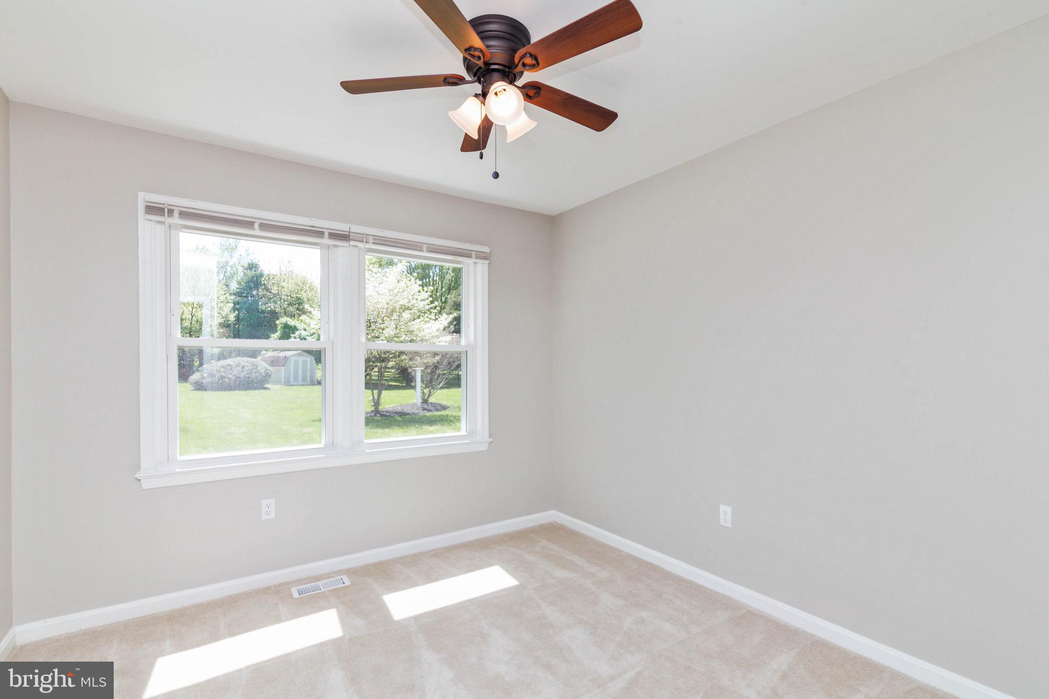 LAWNVALE ESTATES - Residential